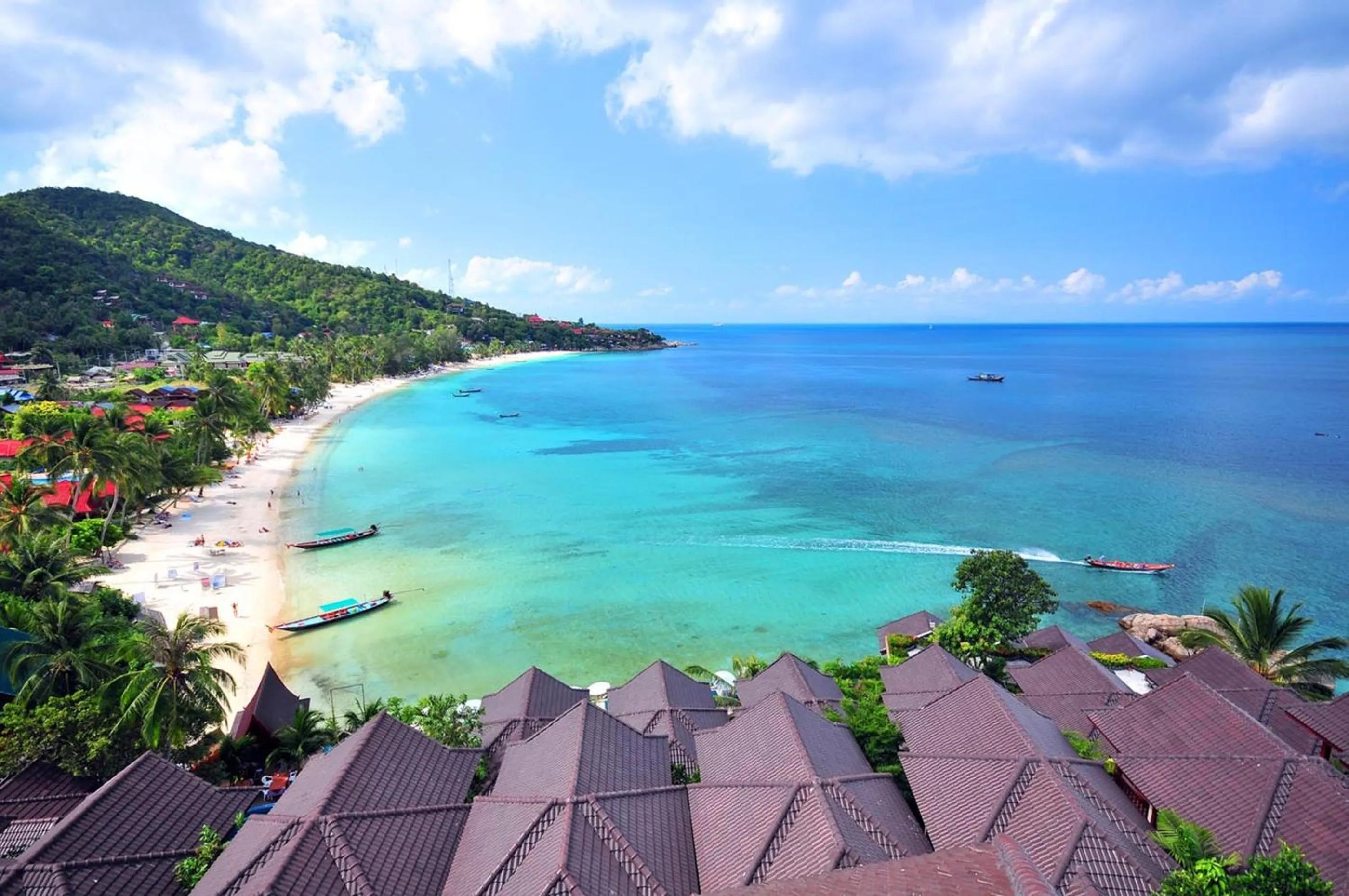 Facade/entrance in Haad Yao Bayview Resort & Spa - SHA plus Certified