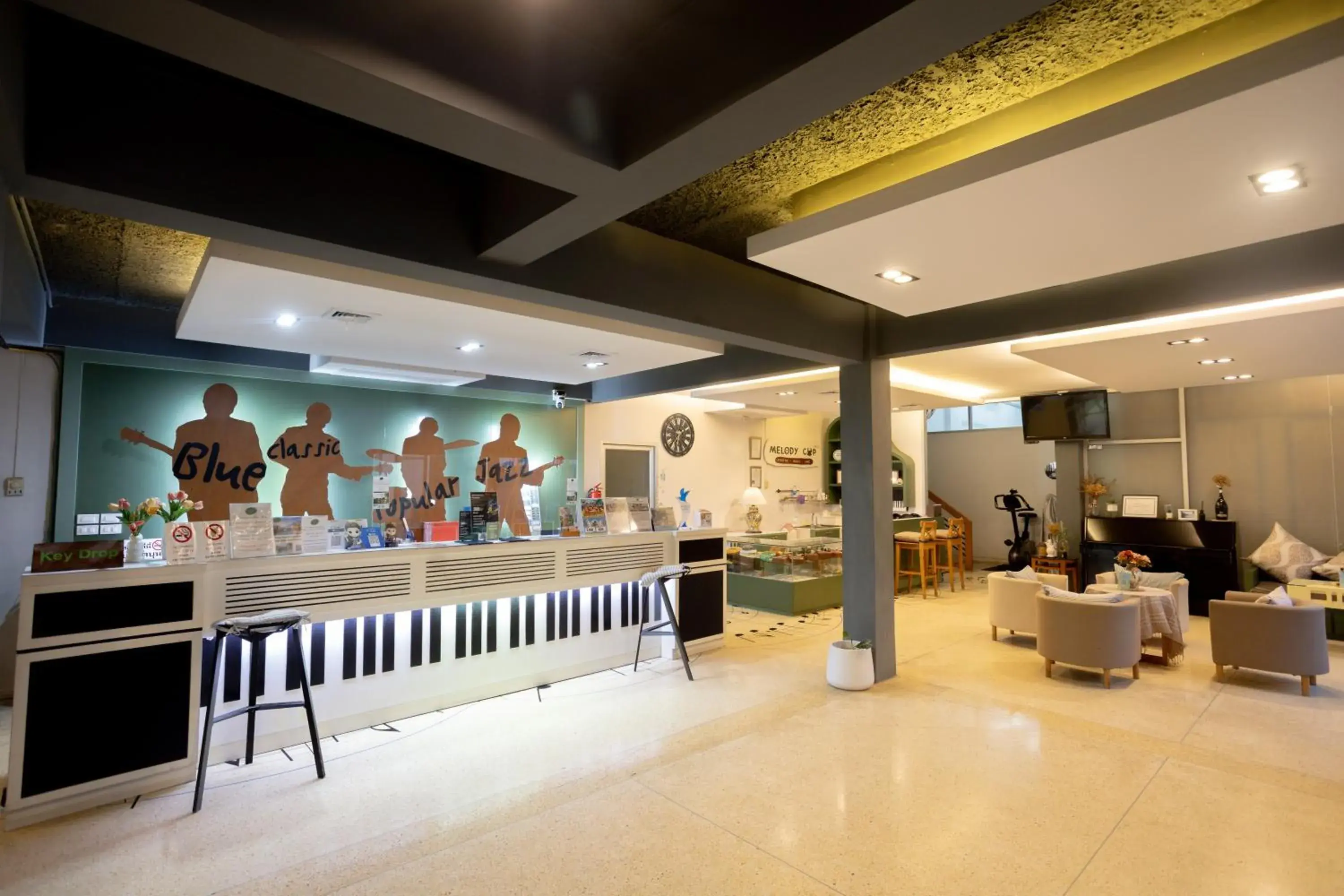 Lobby or reception in My Way Hua Hin Music Hotel SHA Extra Plus Lobby or reception in My Way Hua Hin Music Hotel SHA Extra Plus