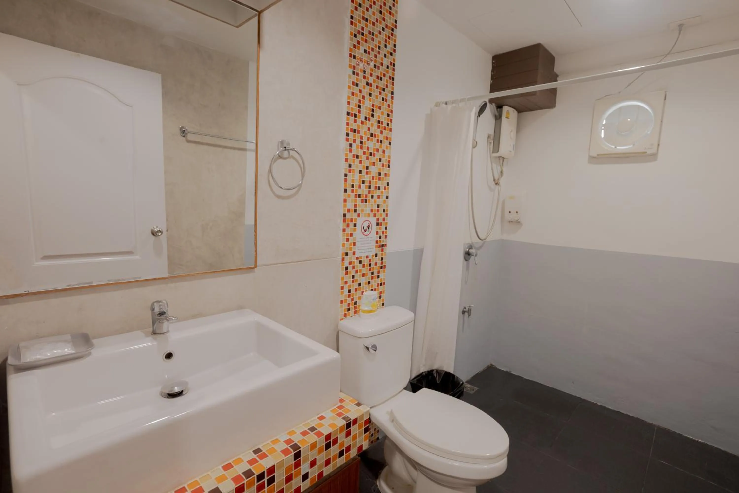 Toilet in My Way Hua Hin Music Hotel SHA Extra Plus