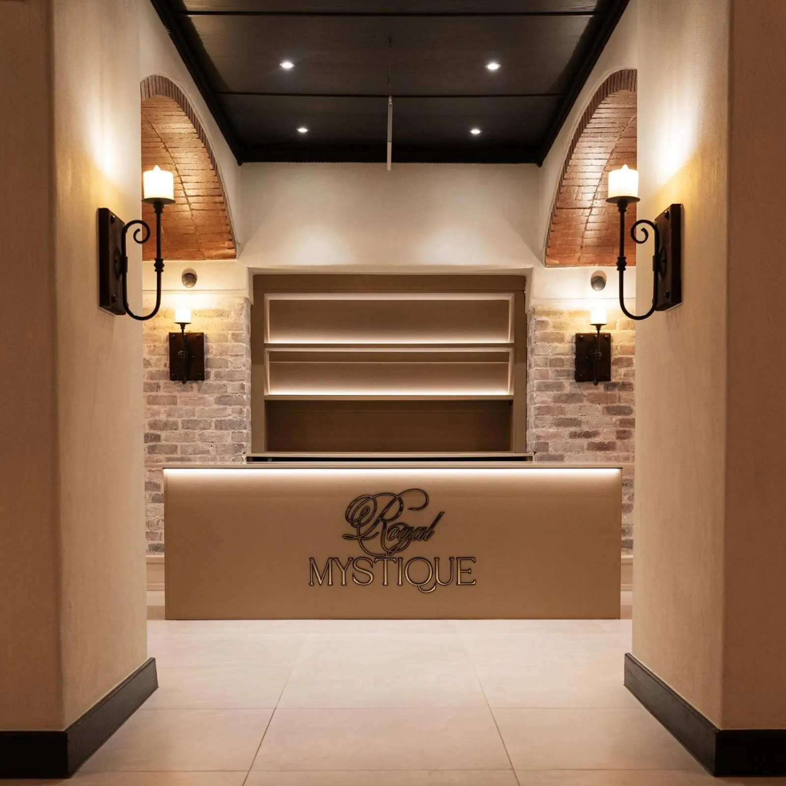 Entertainment in Tayfin Royale Hotel & Conference Centre