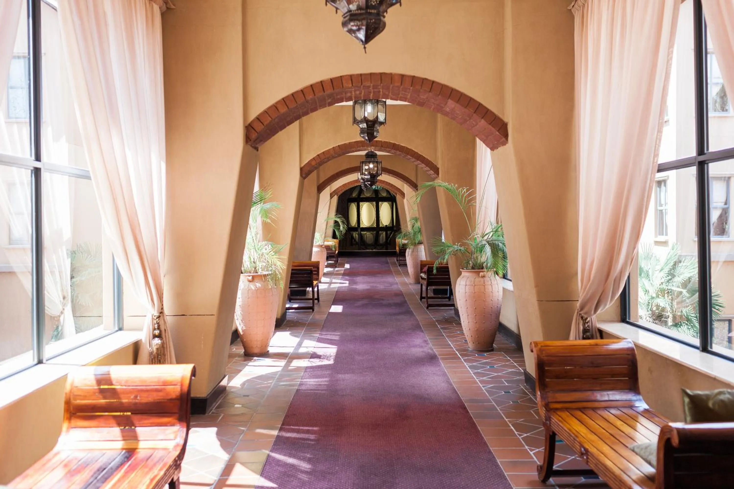 Property building in Royal Elephant Hotel & Conference Centre