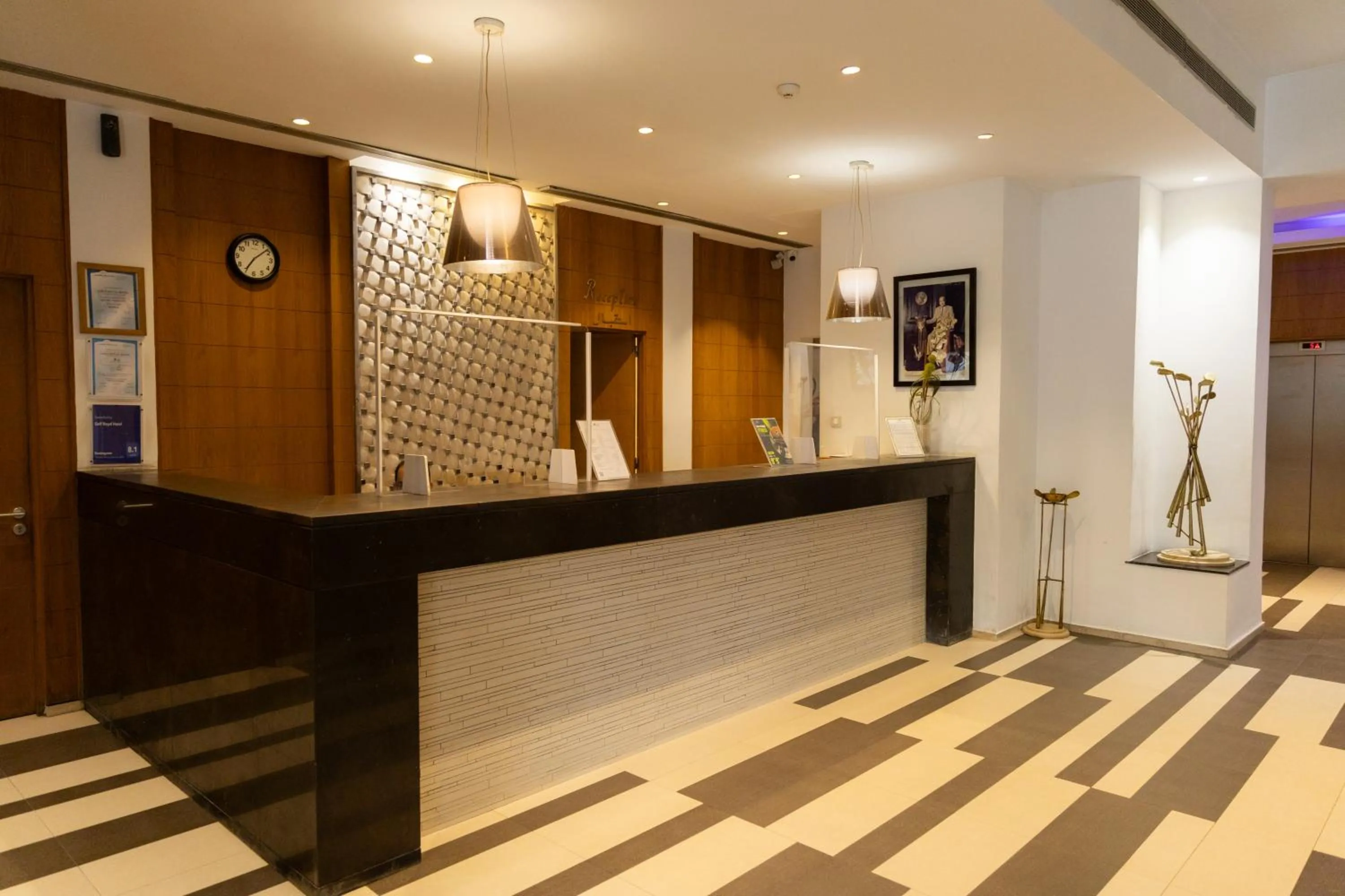 Lobby or reception in Golf Royal Hotel