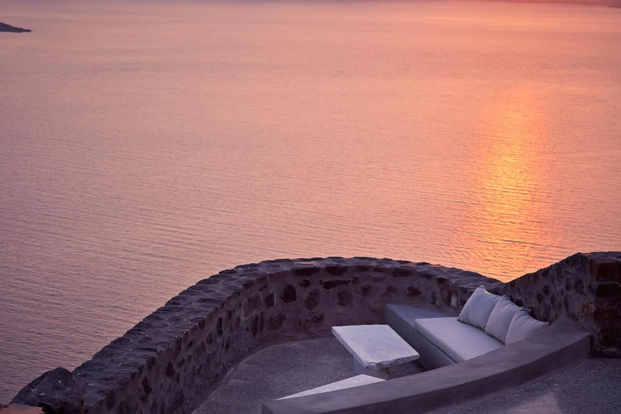 Natural landscape in Villa Bordeaux