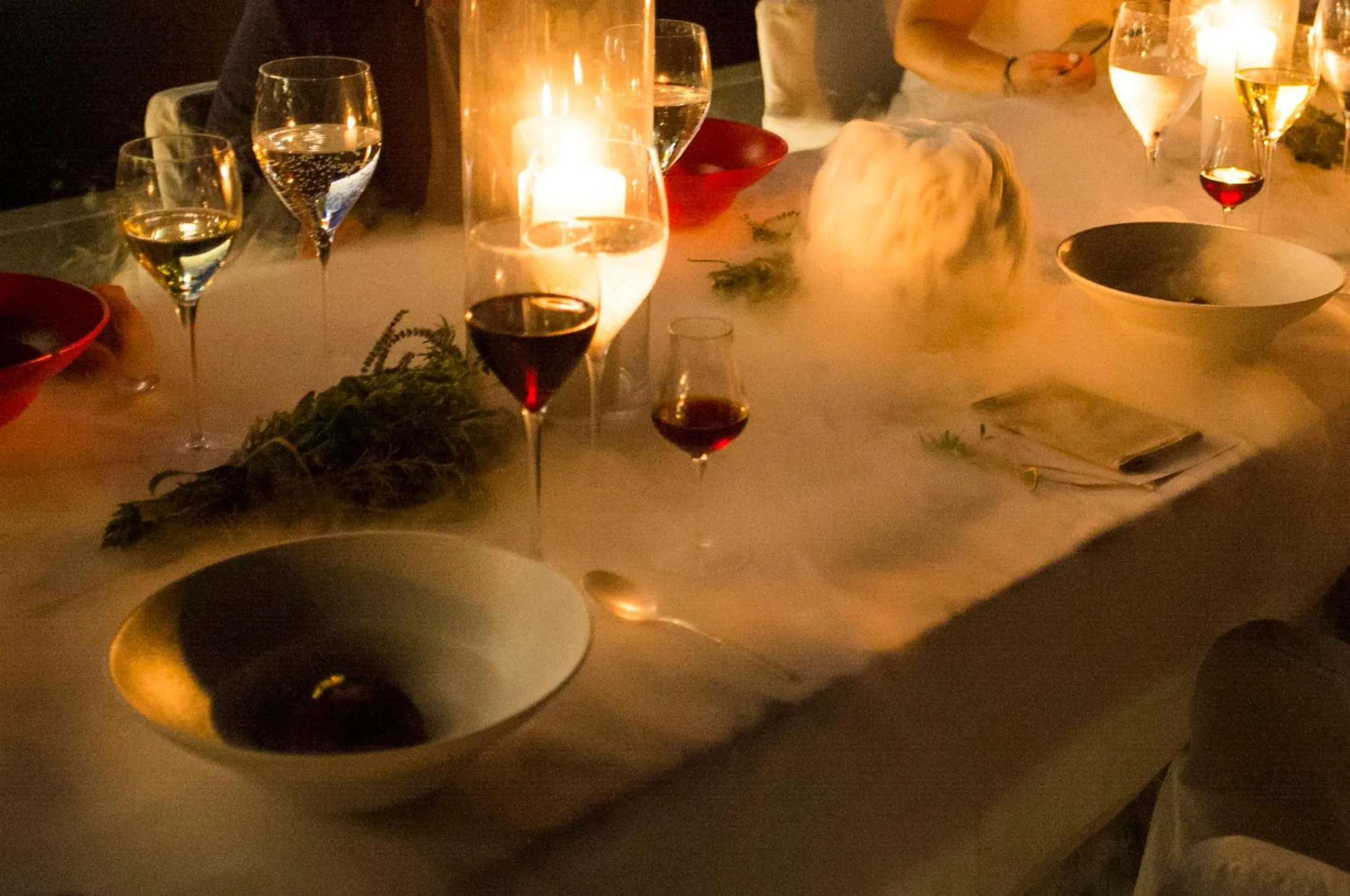 Restaurant/places to eat in Villa Bordeaux