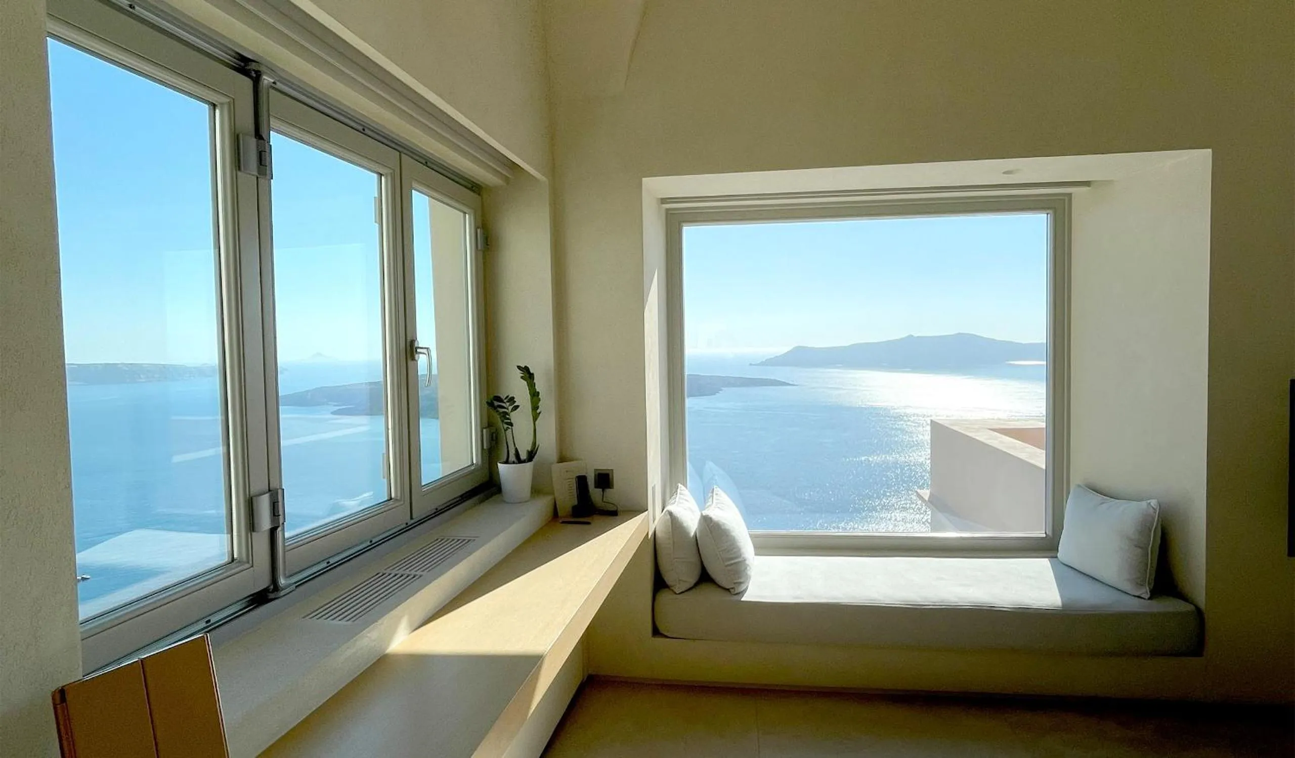 Sea view in Villa Bordeaux