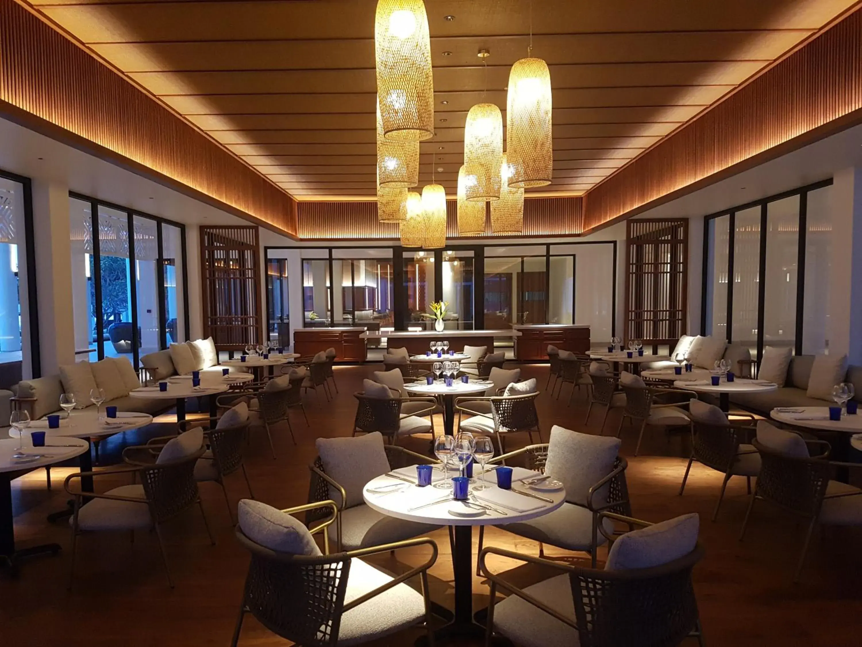 Restaurant/places to eat in Azerai Ke Ga Bay Restaurant/places to eat in Azerai Ke Ga Bay