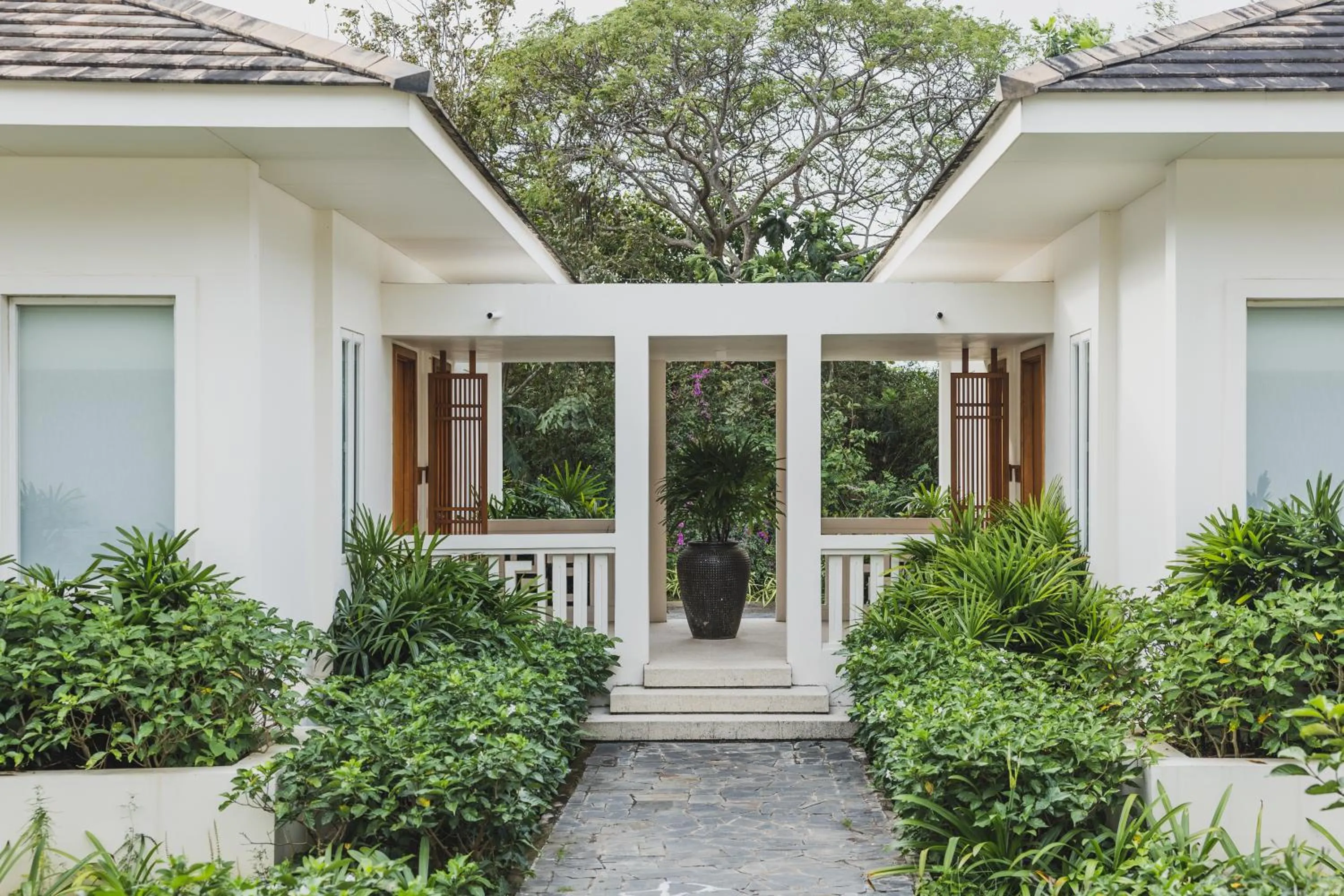 Property building in Azerai Ke Ga Bay