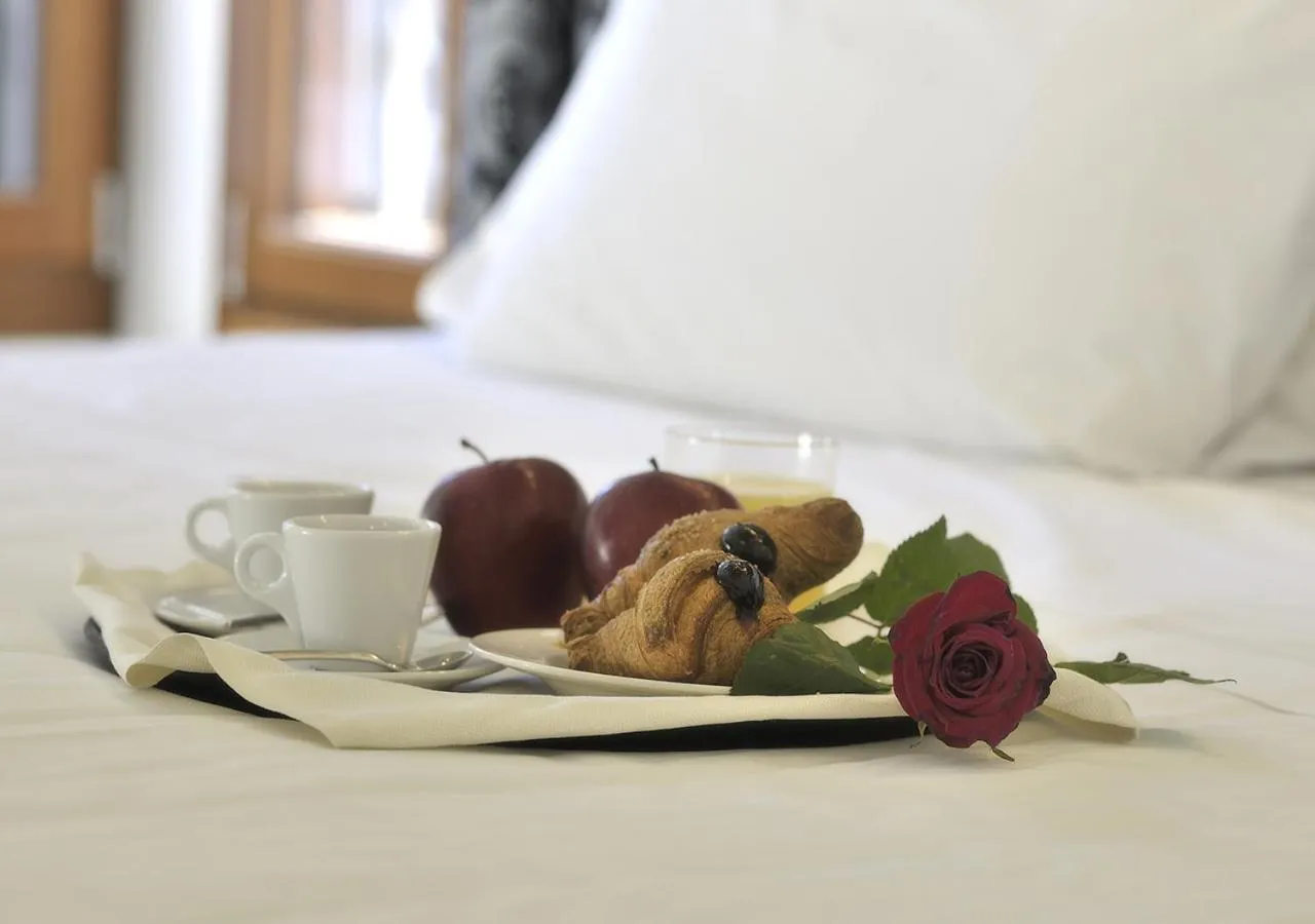 Bed in Al Theatro Palace