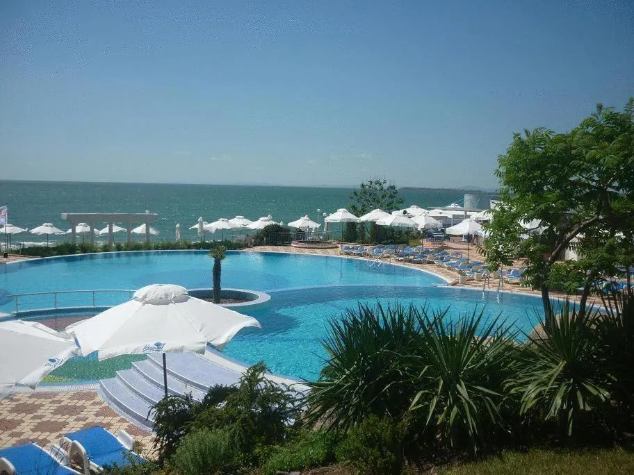 Swimming pool in Sineva Beach Hotel - All Inclusive