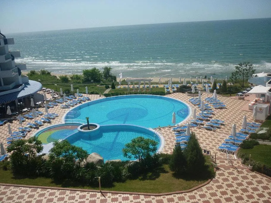 Swimming pool in Sineva Beach Hotel - All Inclusive