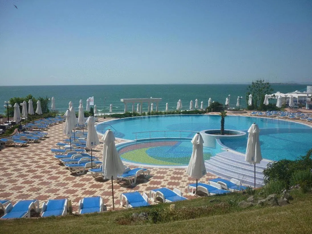 Swimming pool in Sineva Beach Hotel - All Inclusive