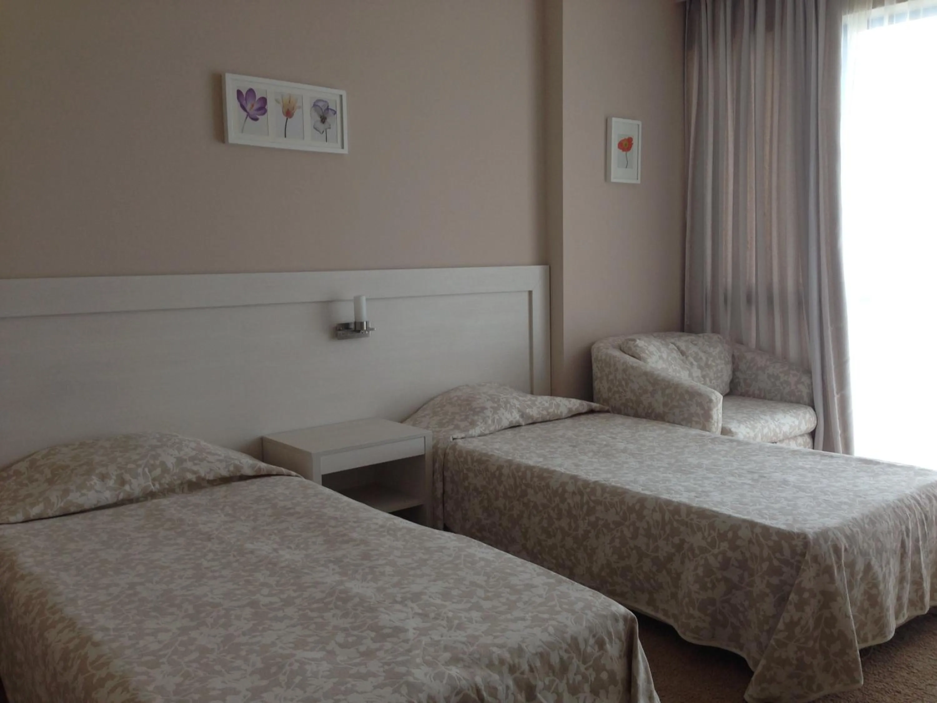 Bed in Sineva Beach Hotel - All Inclusive