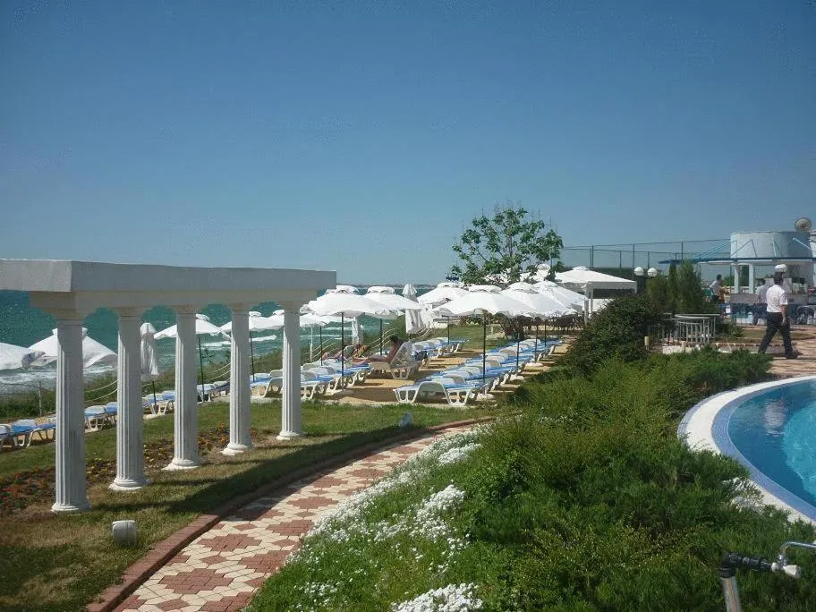 Swimming pool in Sineva Beach Hotel - All Inclusive