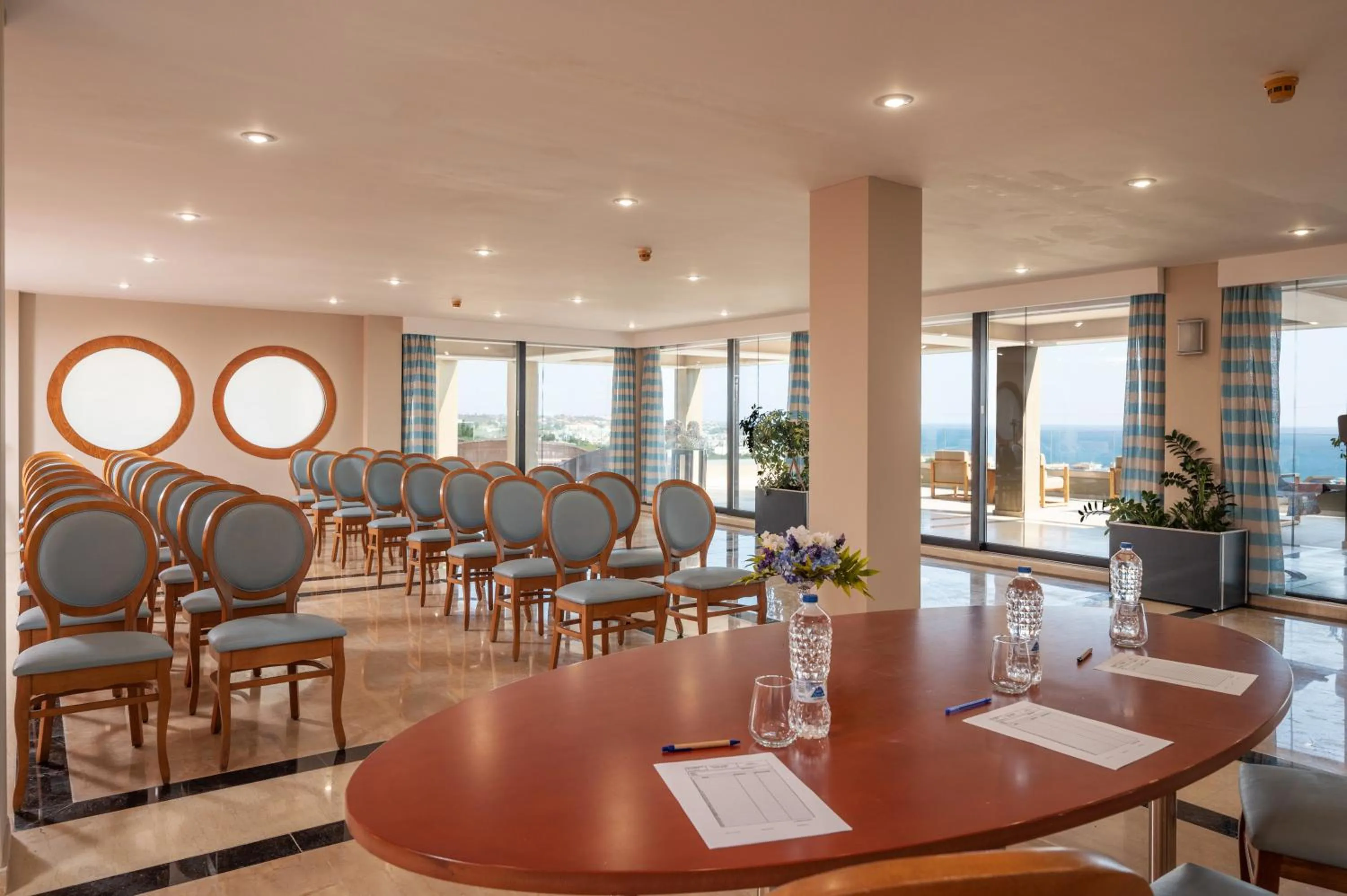 Meeting/conference room in Royal & Imperial Belvedere Resort