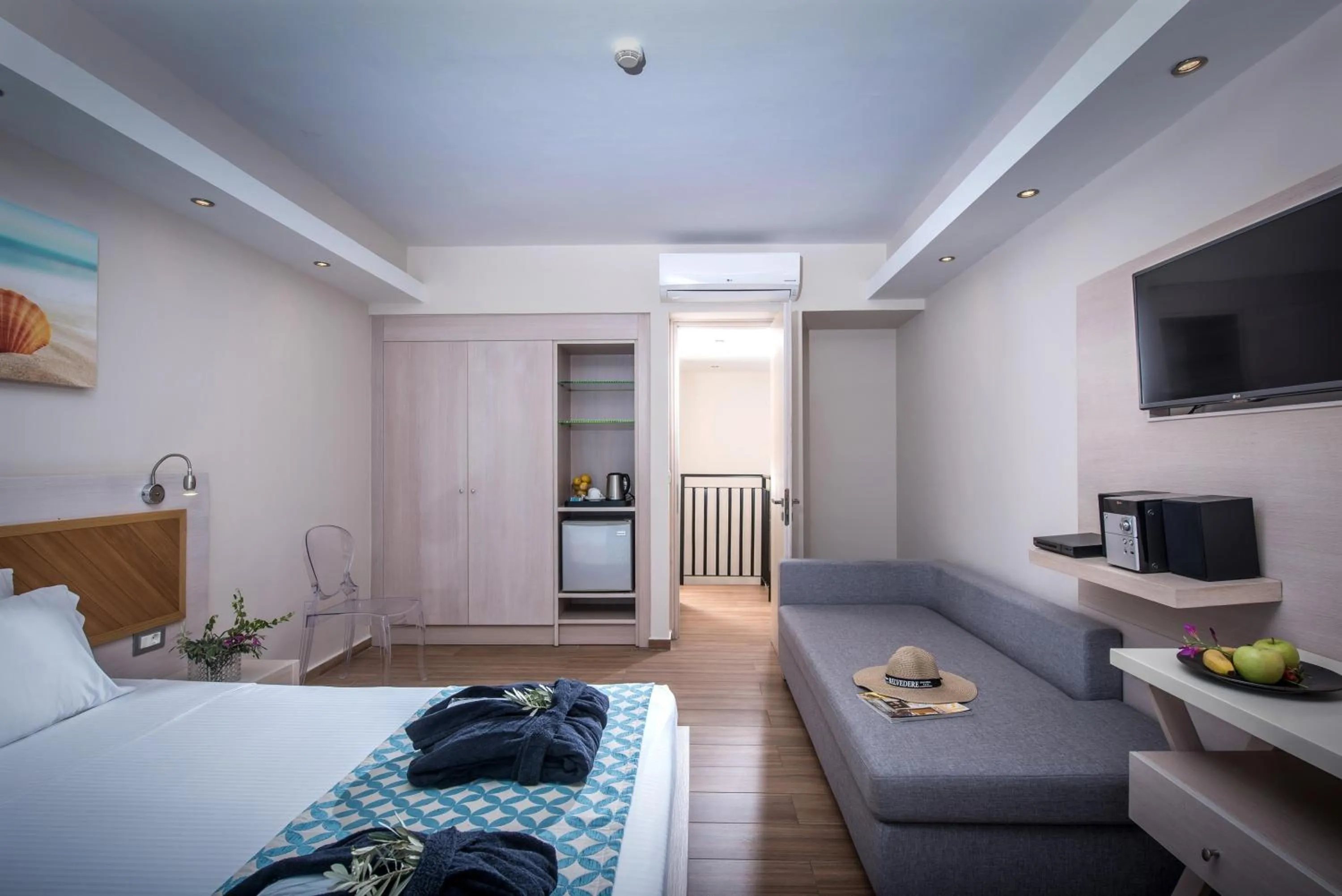 Bed in Royal & Imperial Belvedere Resort