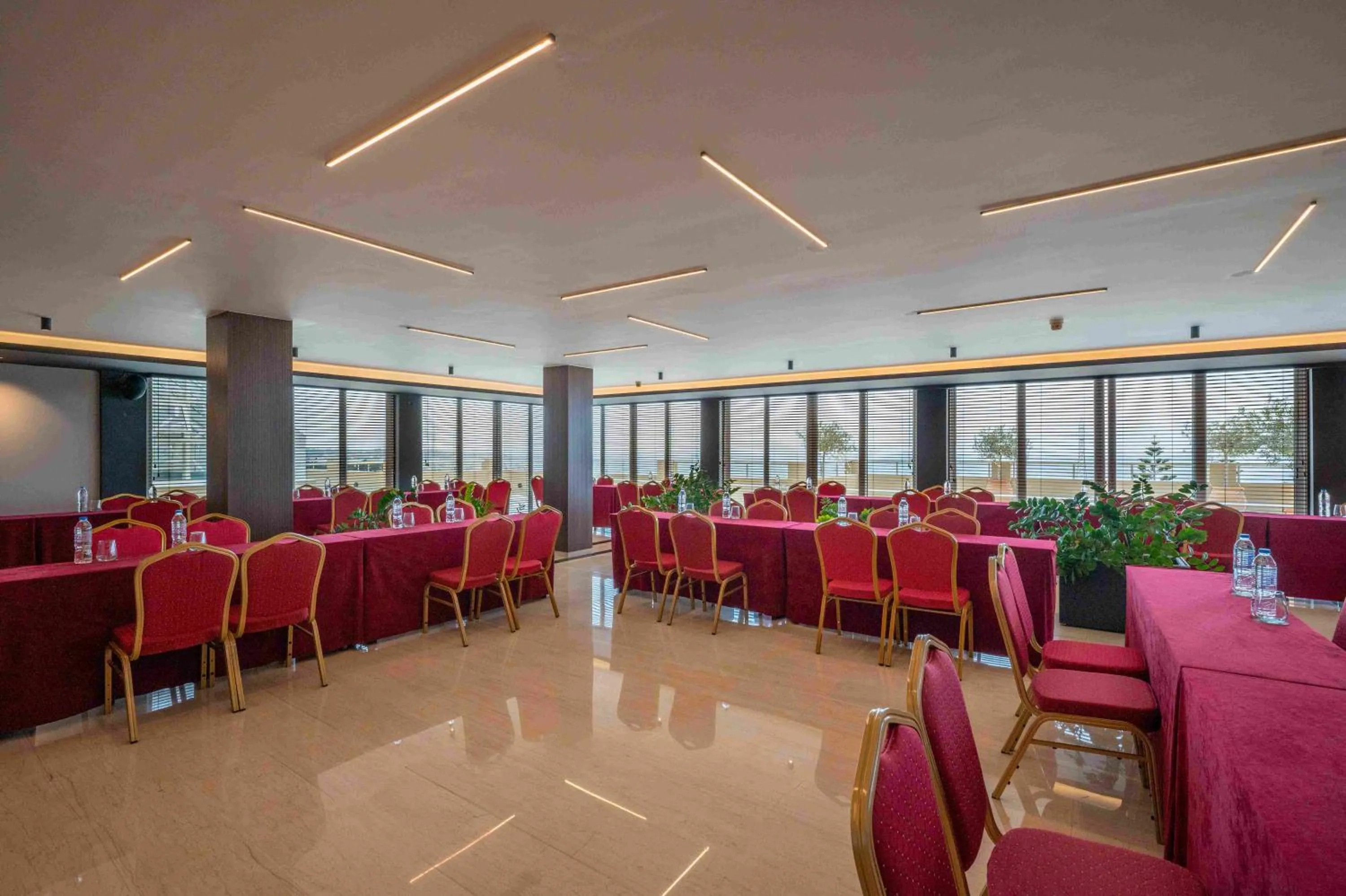 Meeting/conference room in Royal & Imperial Belvedere Resort