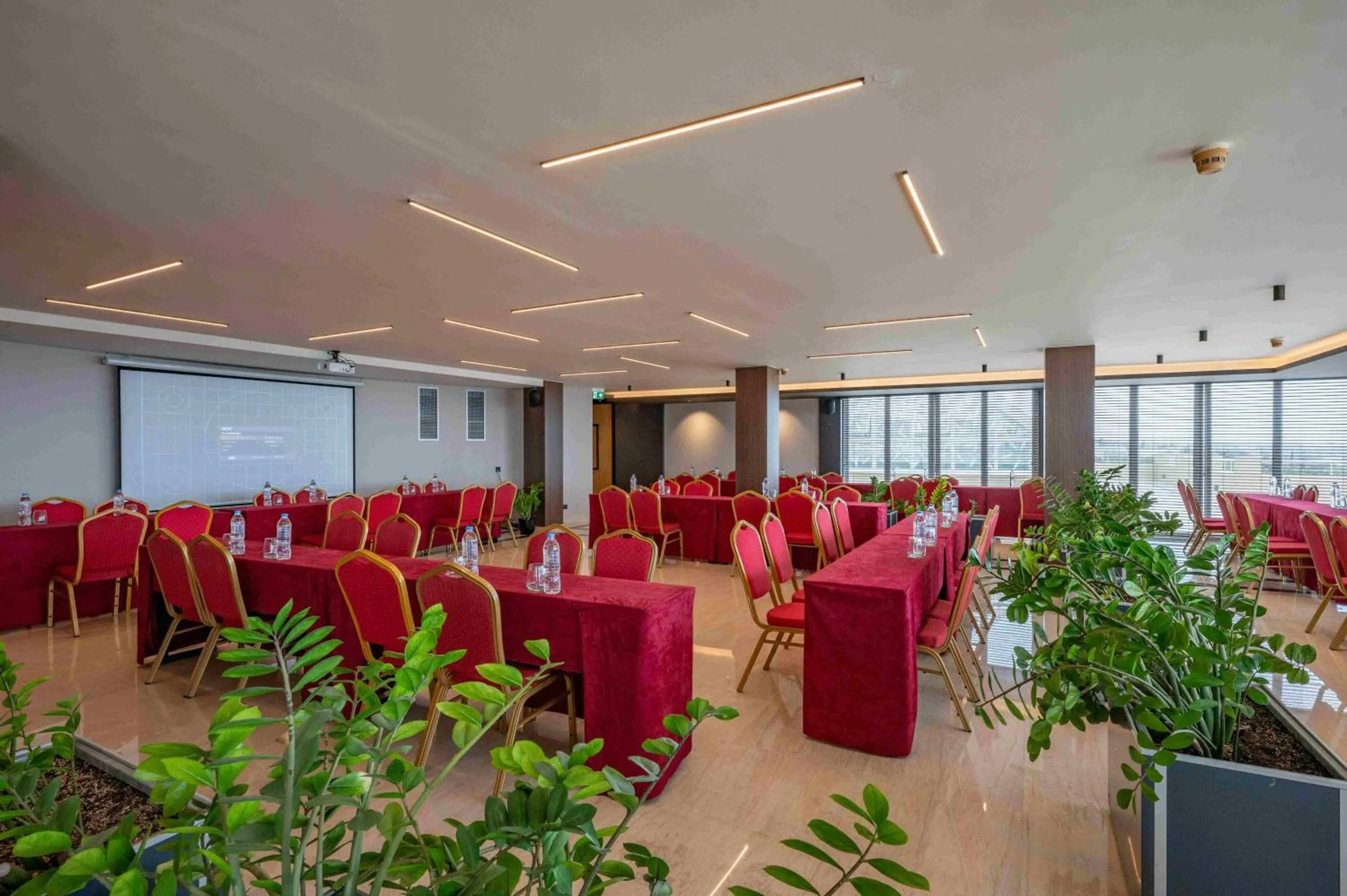 Meeting/conference room in Royal & Imperial Belvedere Resort