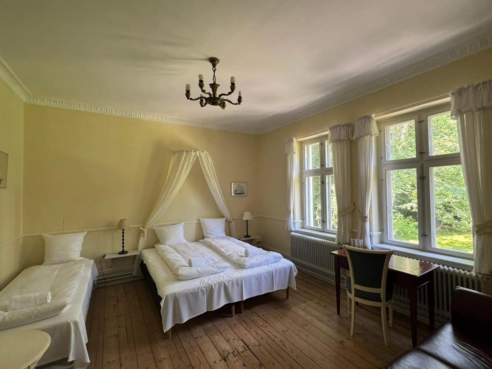 Family Room in Liselund Ny Slot Hotel Family Room in Liselund Ny Slot Hotel