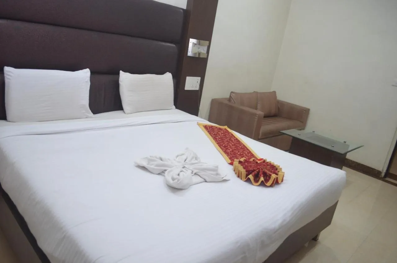 Bedroom, Bed in The Himalaya Park