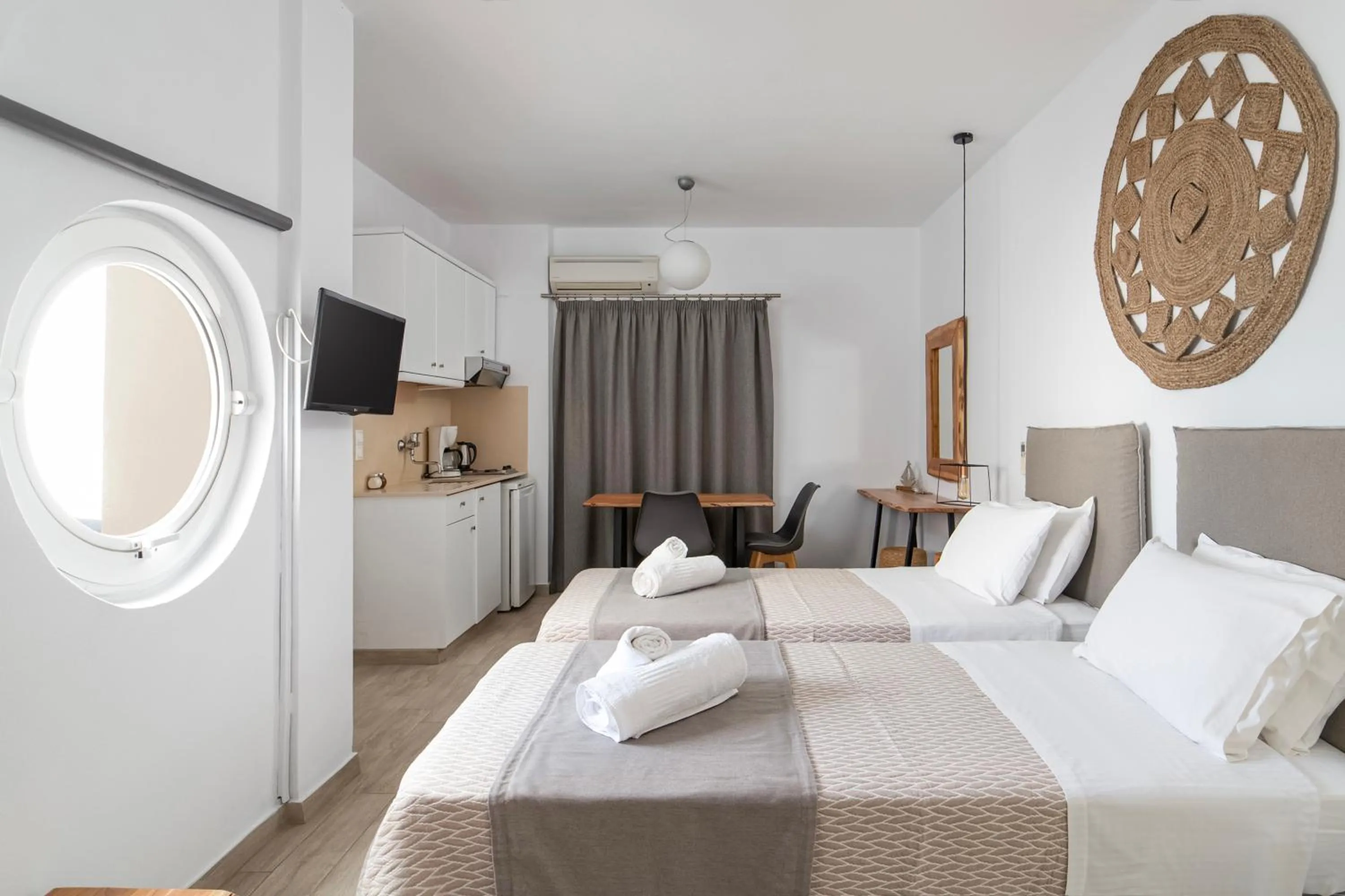 Bed in Alkyoni Studios