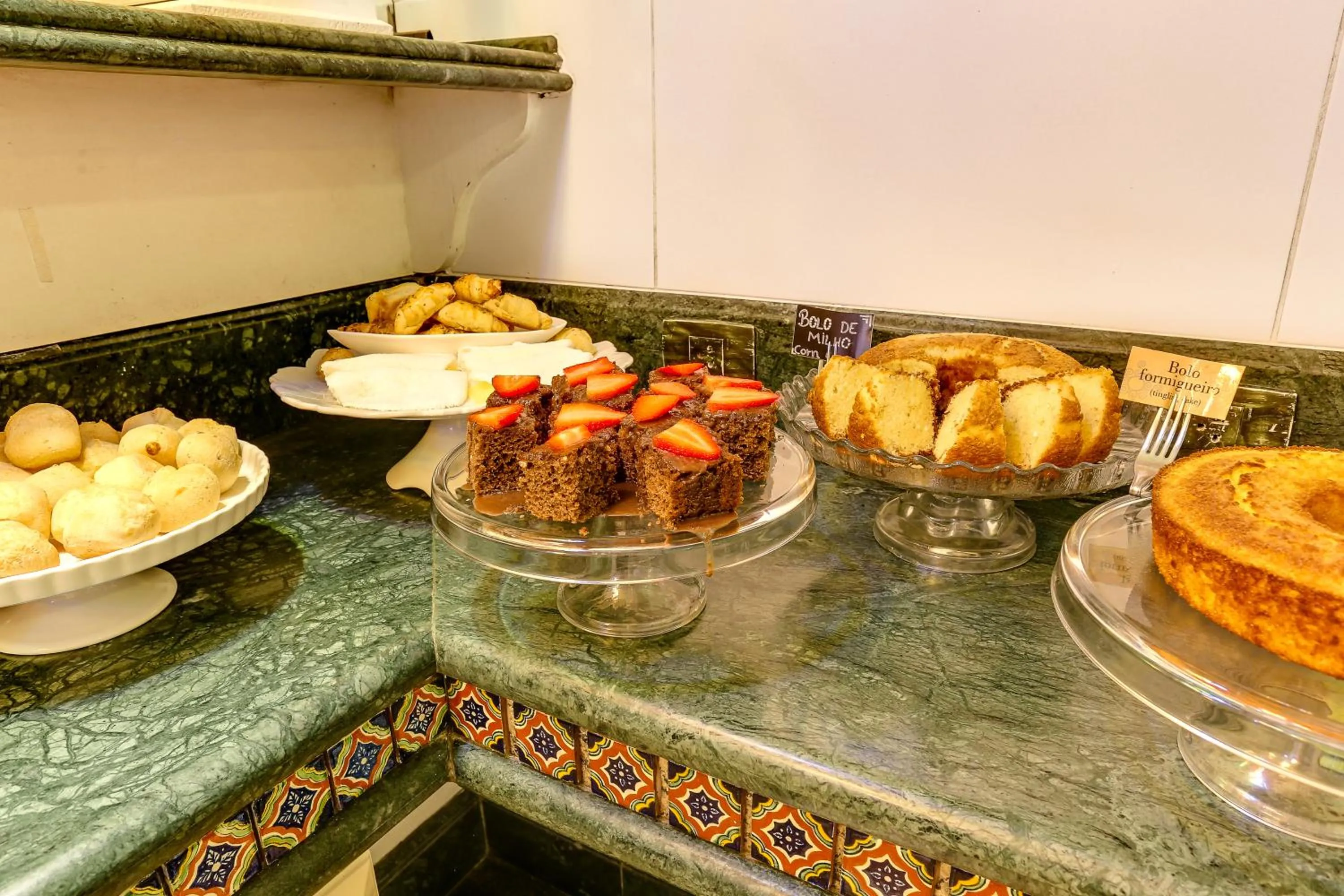 Buffet breakfast in Villas Jurerê Hotel Boutique