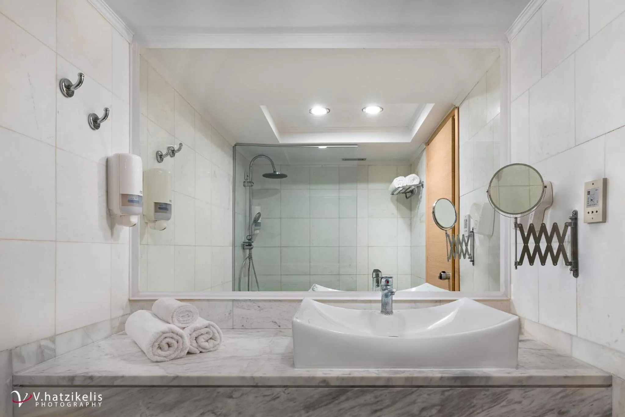 Shower in Kresten Palace Hotel