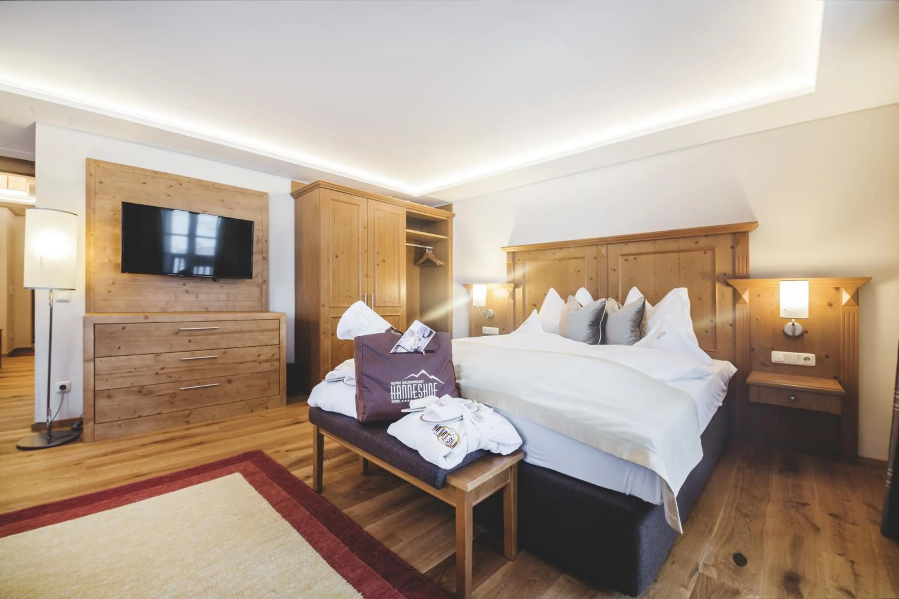 Bedroom, Bed in Familien- und Wellnesshotel Hanneshof