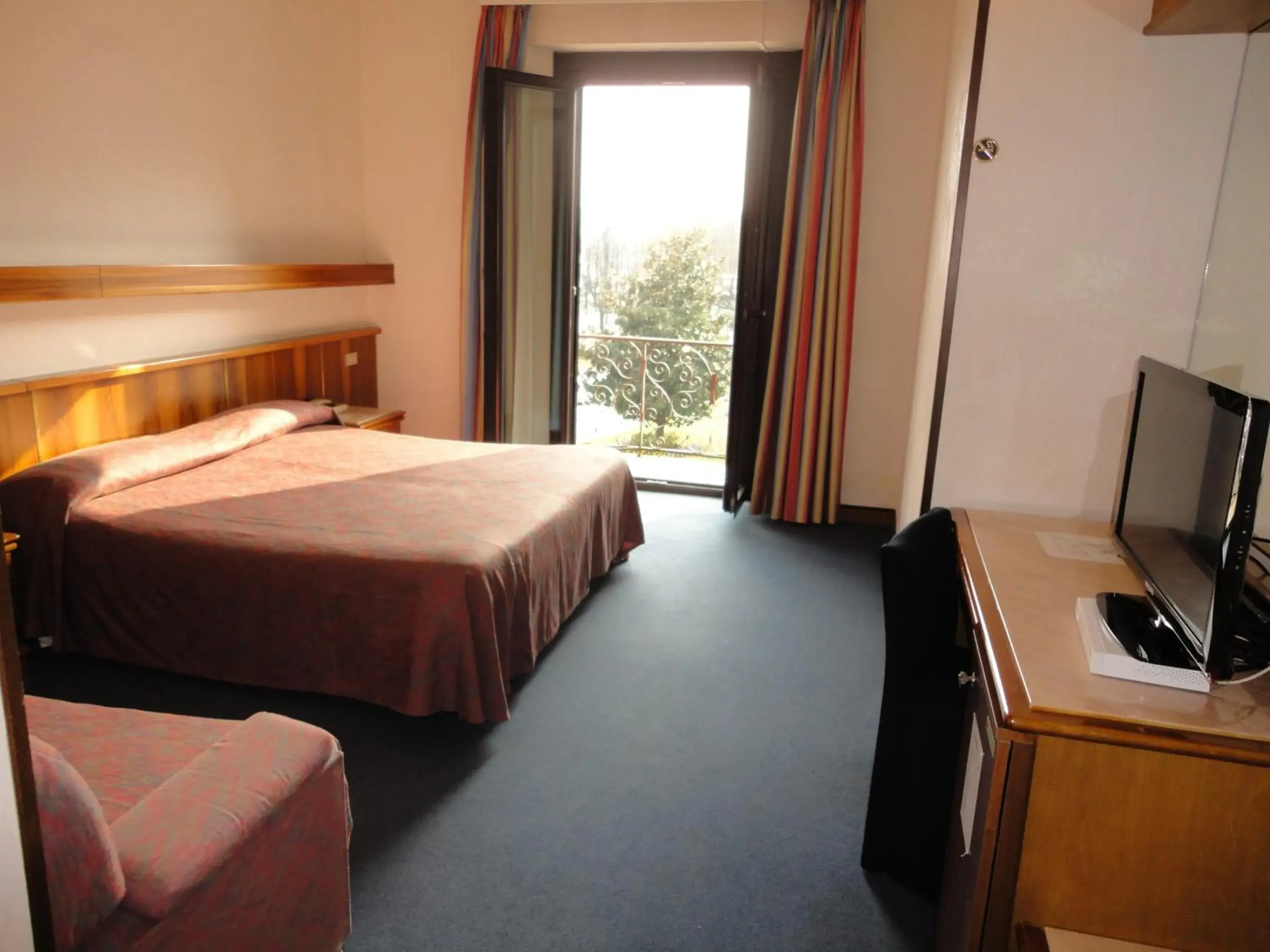 Photo of the whole room, Bed in Hotel Giardino Photo of the whole room, Bed in Hotel Giardino