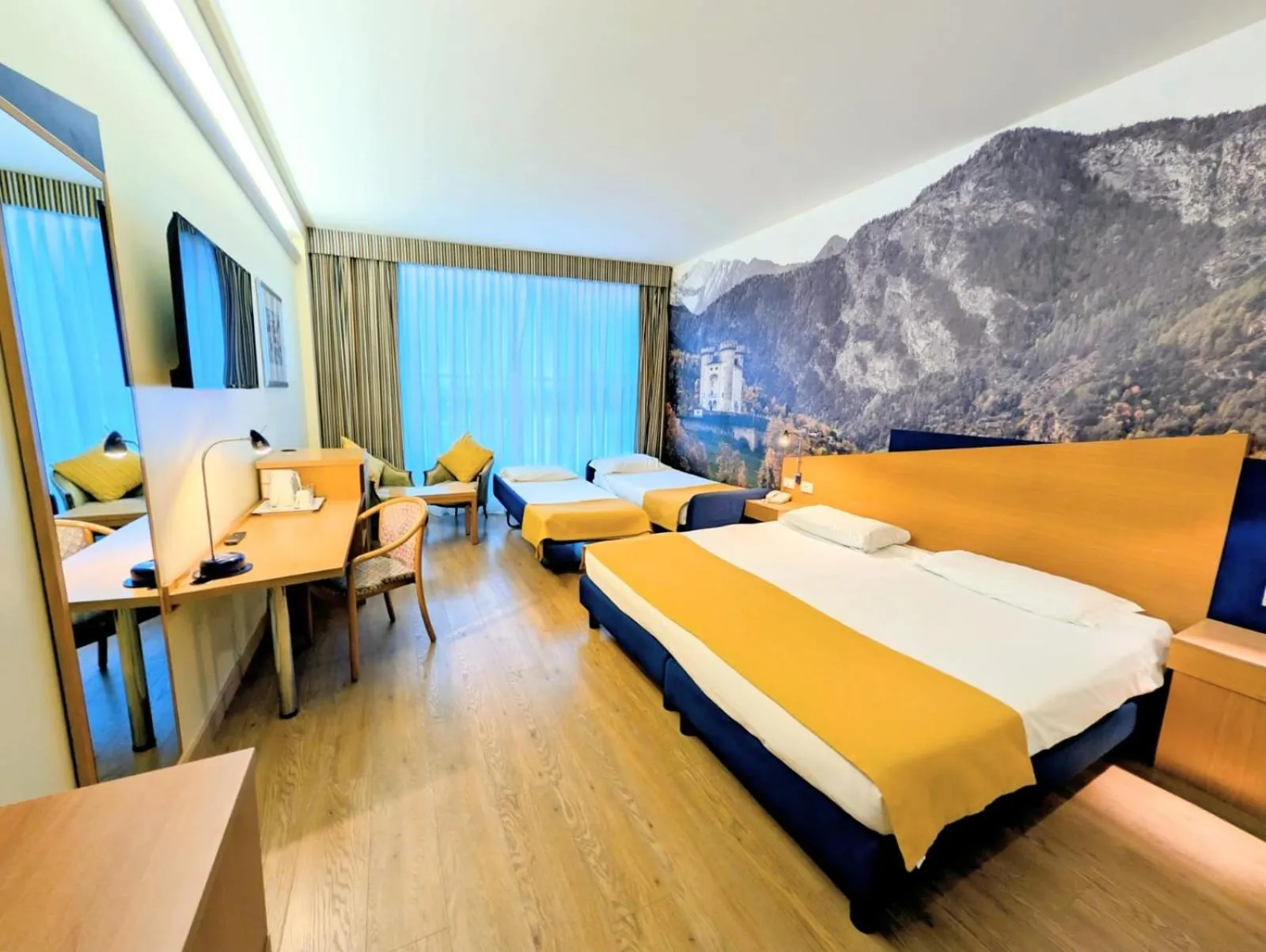 Bed in Hotel Express Aosta East