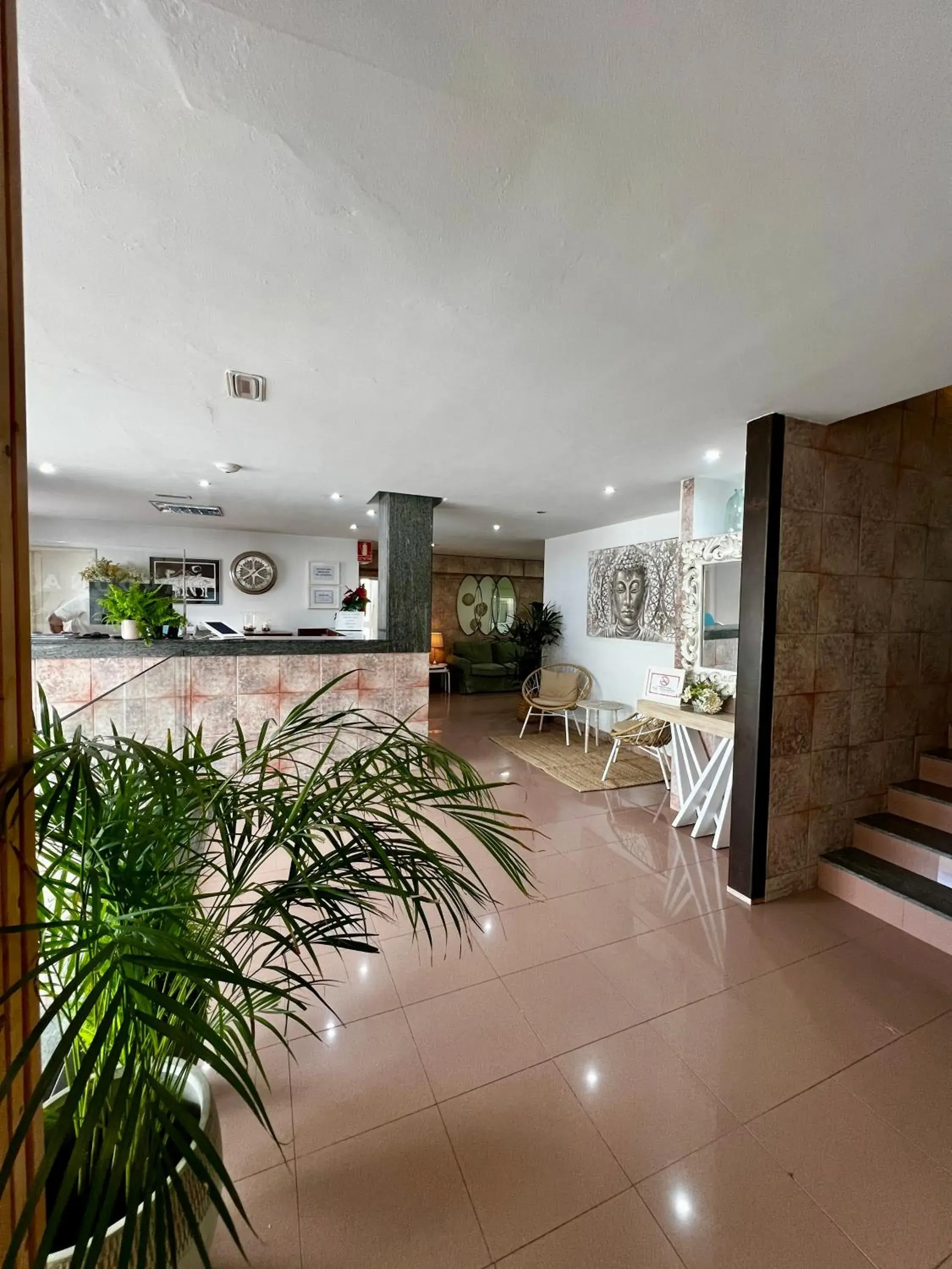 Lobby or reception in Hostal Residencia Cardona Lobby or reception in Hostal Residencia Cardona