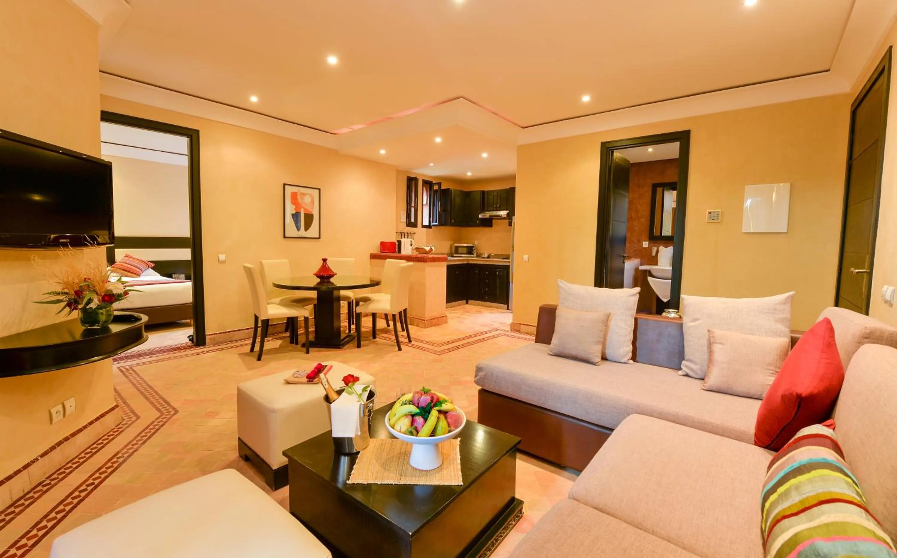 Living room, Bed in Les Jardins De Zyriab