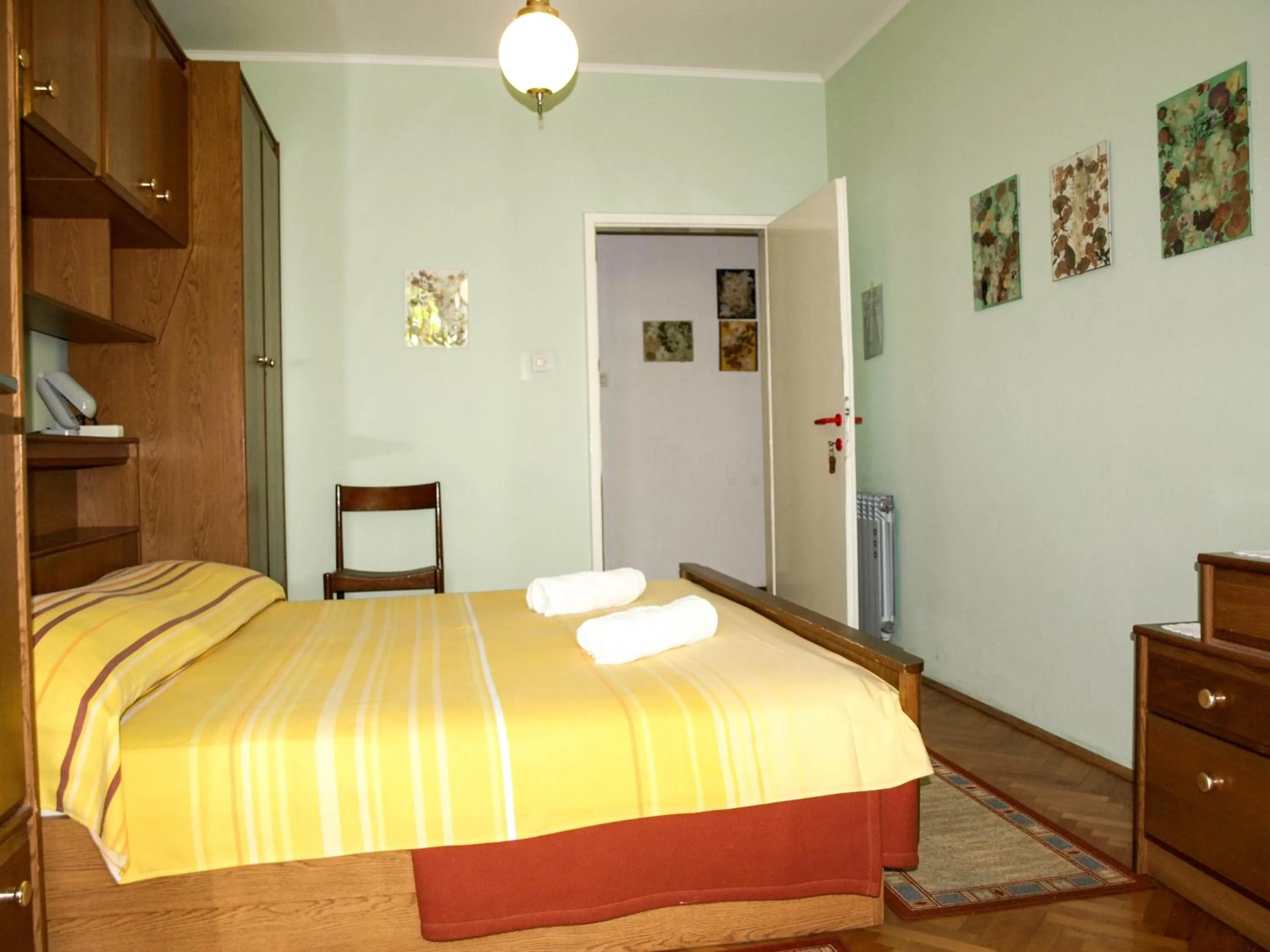 Bedroom, Bed in Rooms Carpe Diem