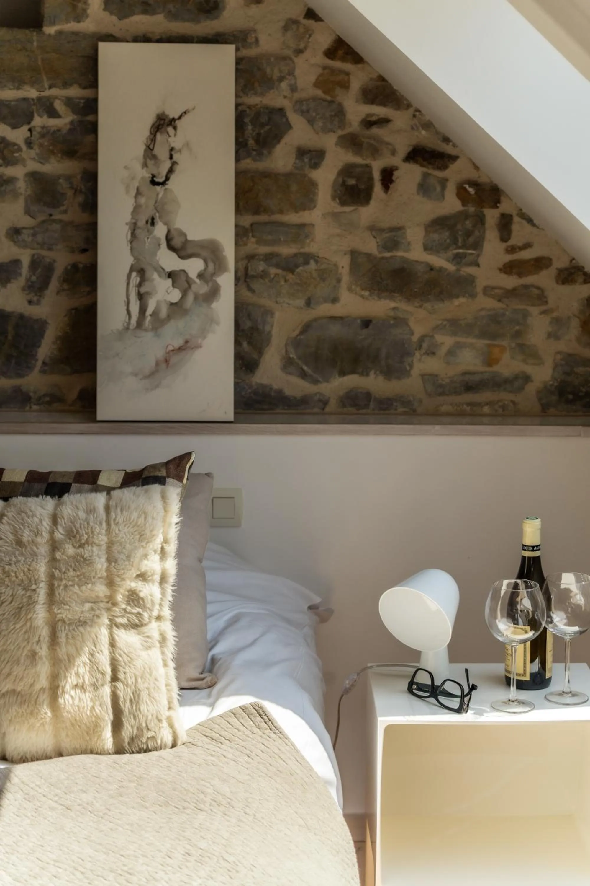 Property building, Bed in Aux 13 Arches-Logis Hôtel Restaurant