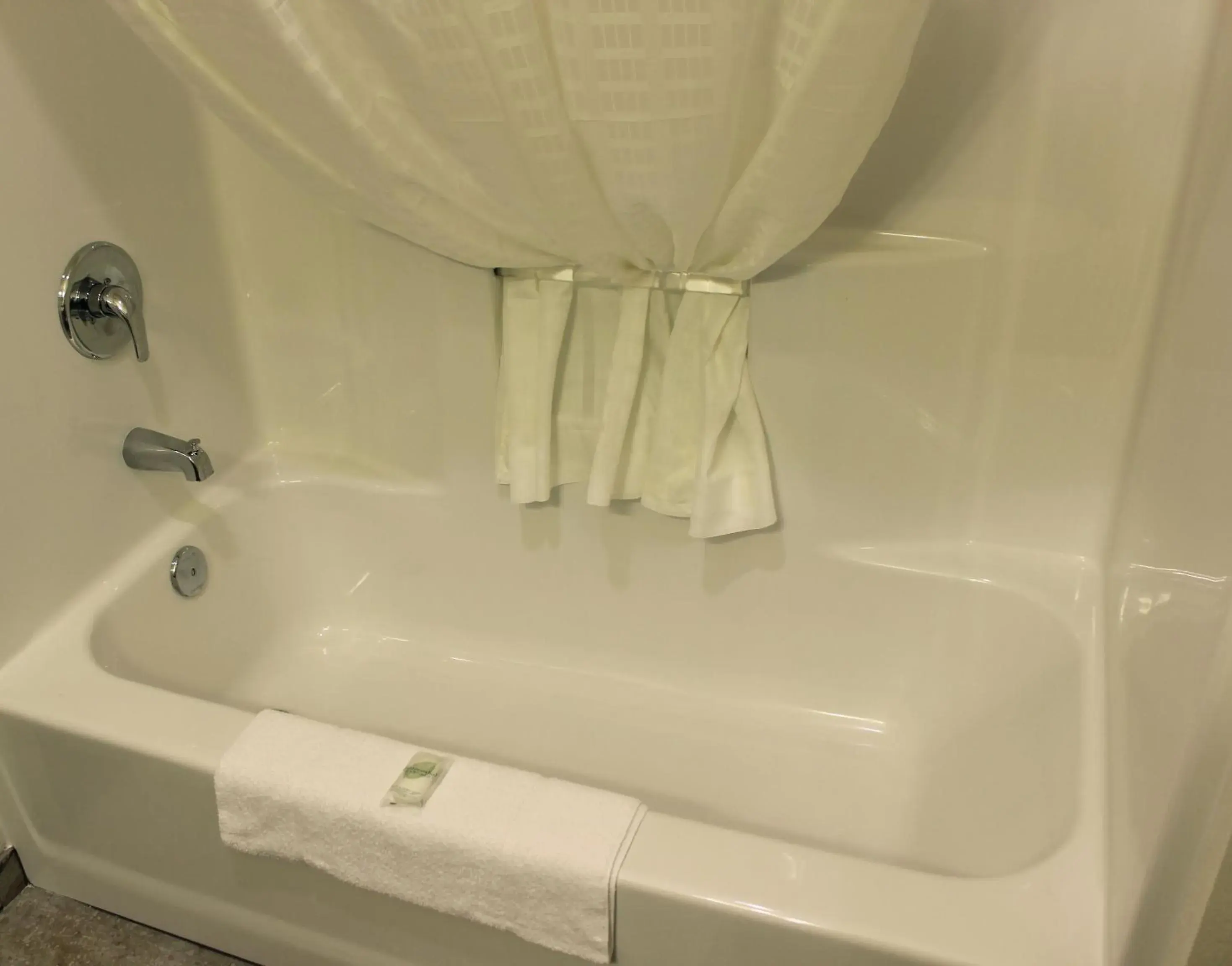 Bathroom in Cobblestone Inn & Suites - Lamoni Bathroom in Cobblestone Inn & Suites - Lamoni