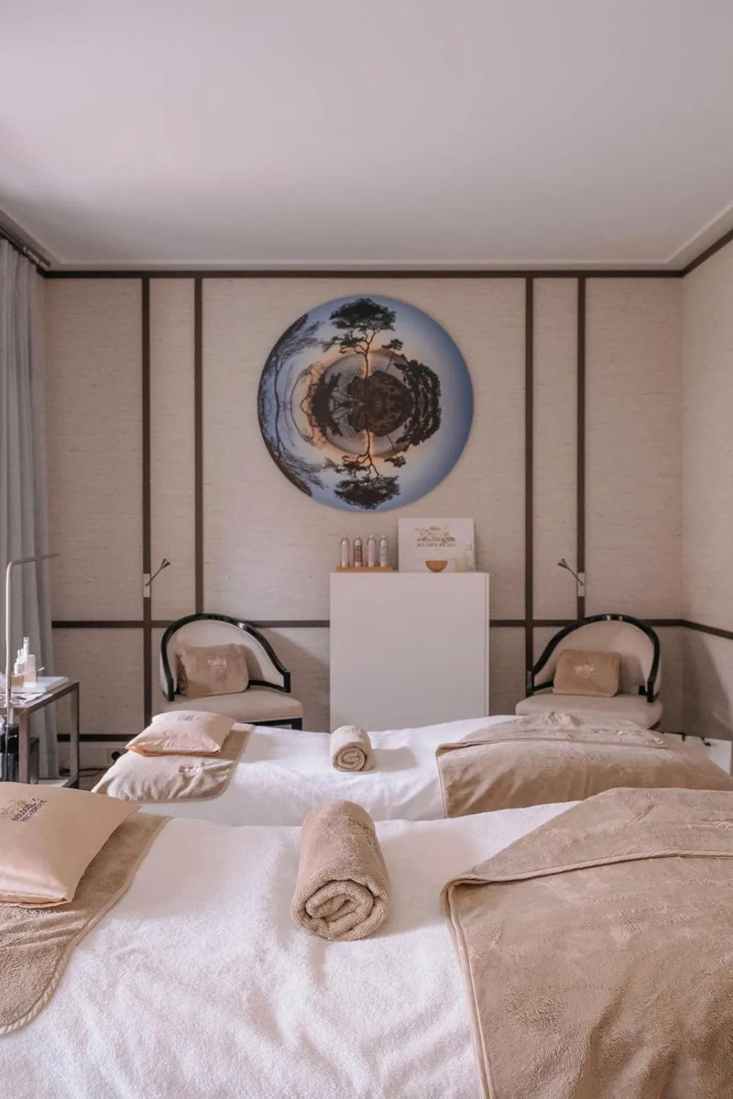 Massage, Bed in Villa Maïa