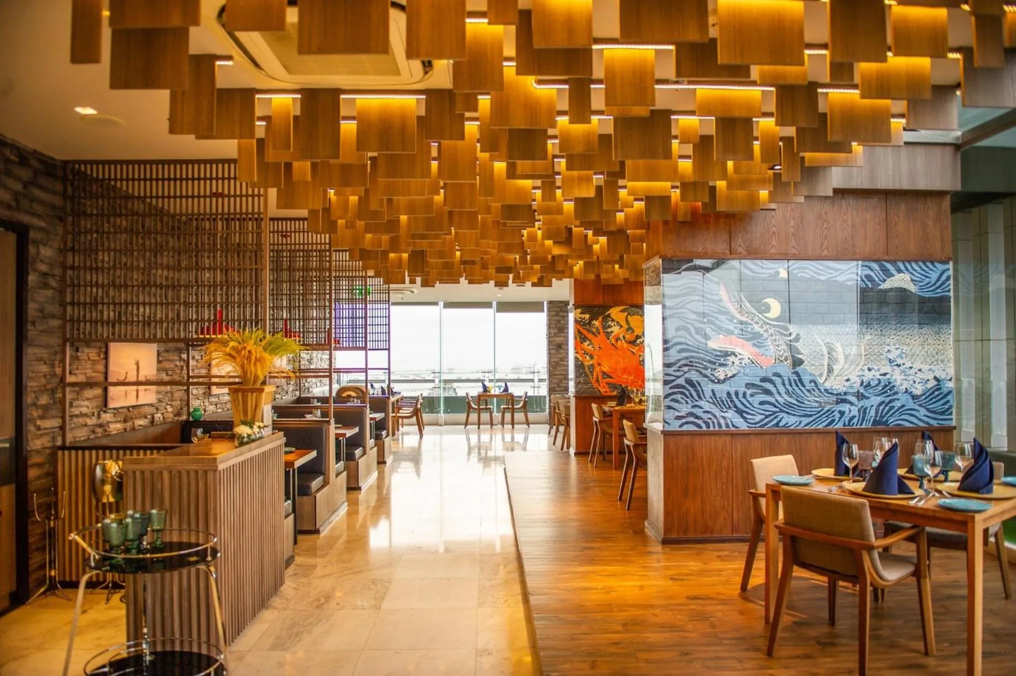 Restaurant/places to eat in Oakwood Hotel & Residence Sri Racha