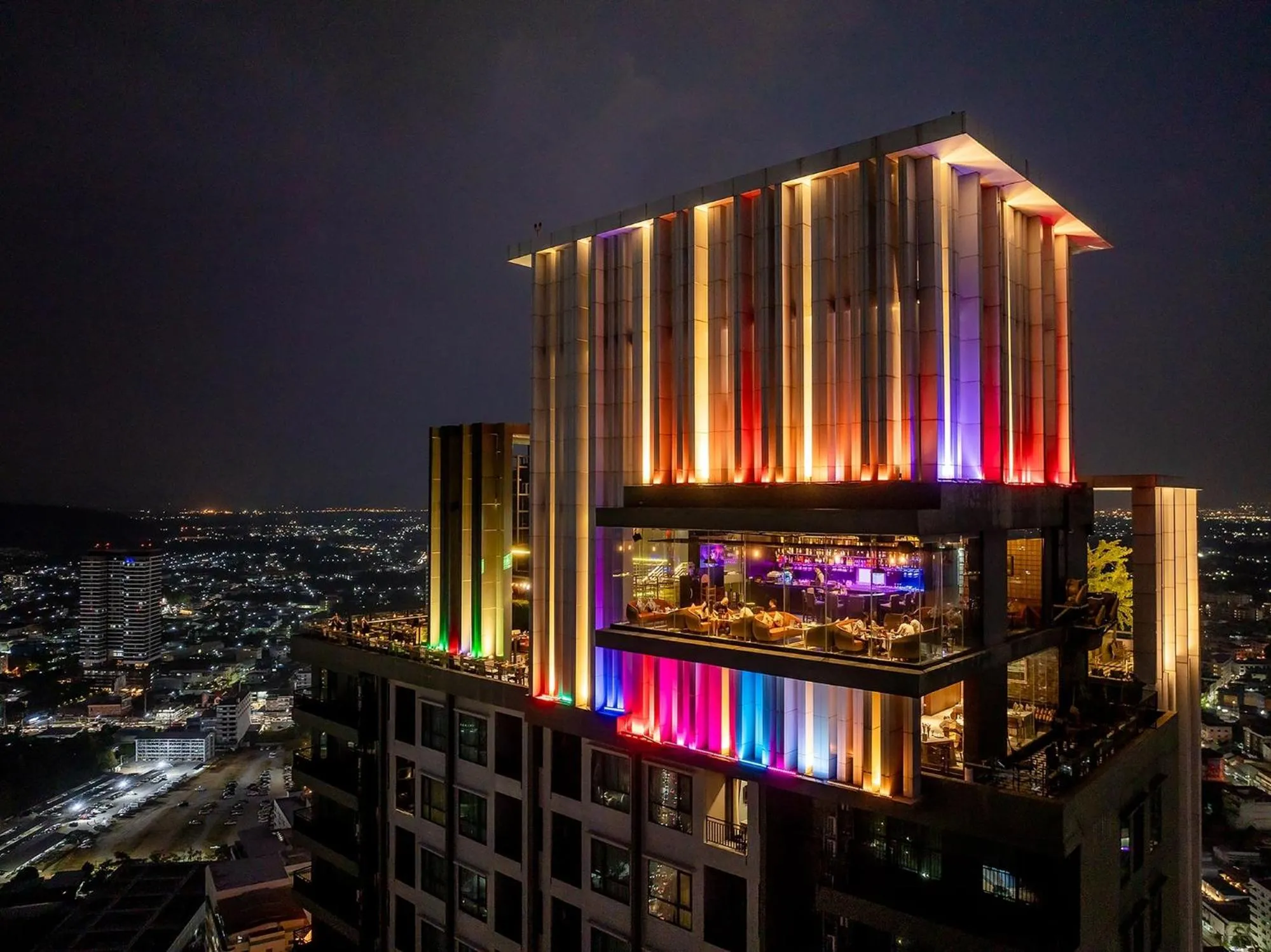 Property building in Oakwood Hotel & Residence Sri Racha