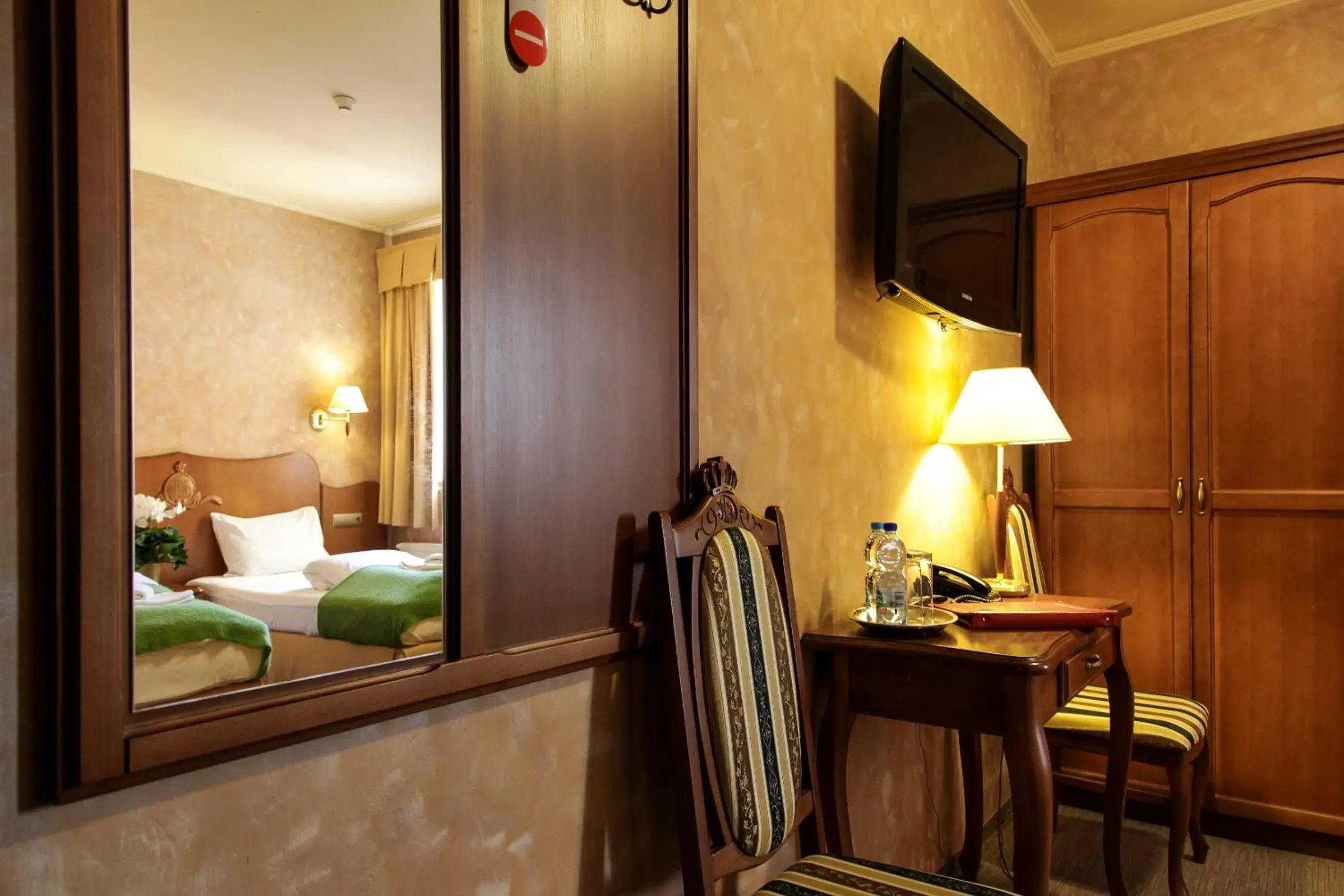 Twin Room in Hotel Księcia Józefa Twin Room in Hotel Księcia Józefa