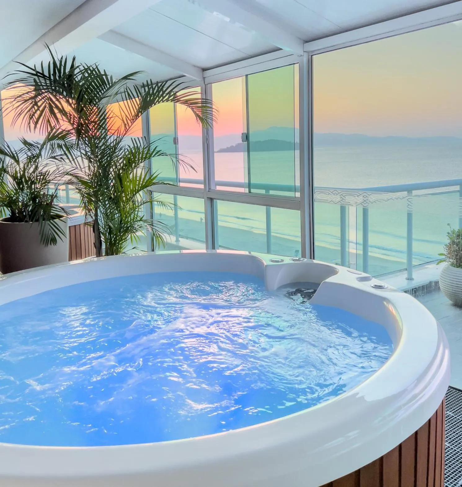 Hot Tub in Palace Praia Hotel