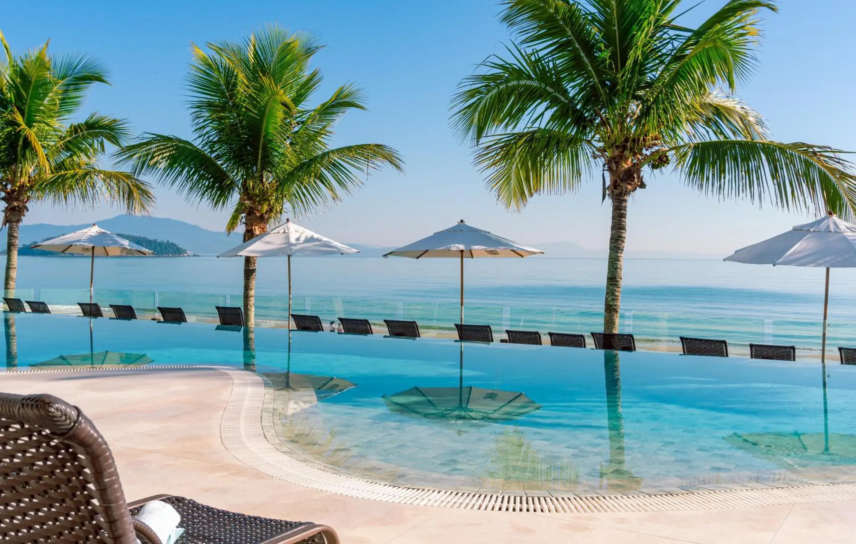 Pool view in Palace Praia Hotel Pool view in Palace Praia Hotel