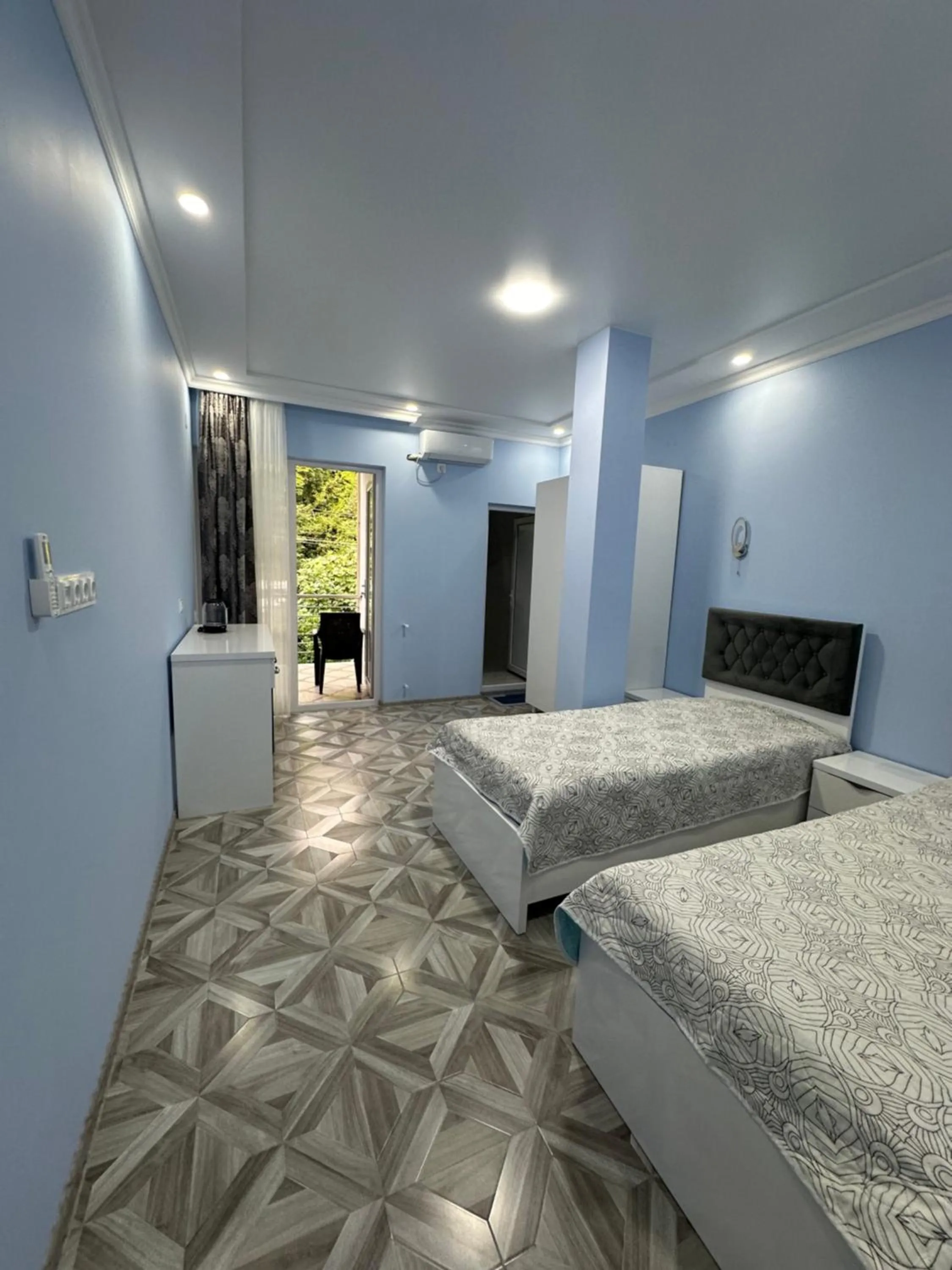 Bed in Marina kvariati