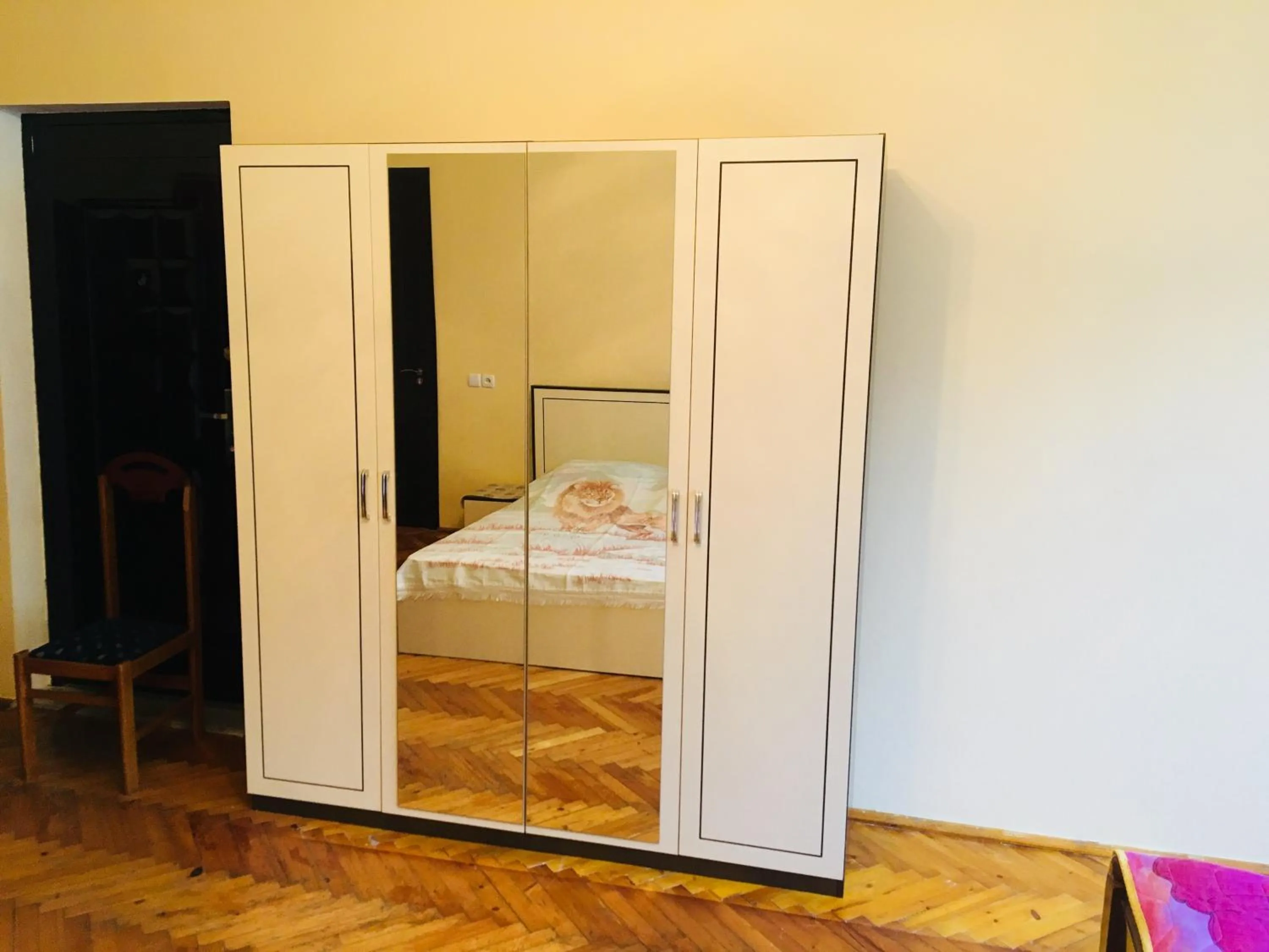 Bed in Marina kvariati