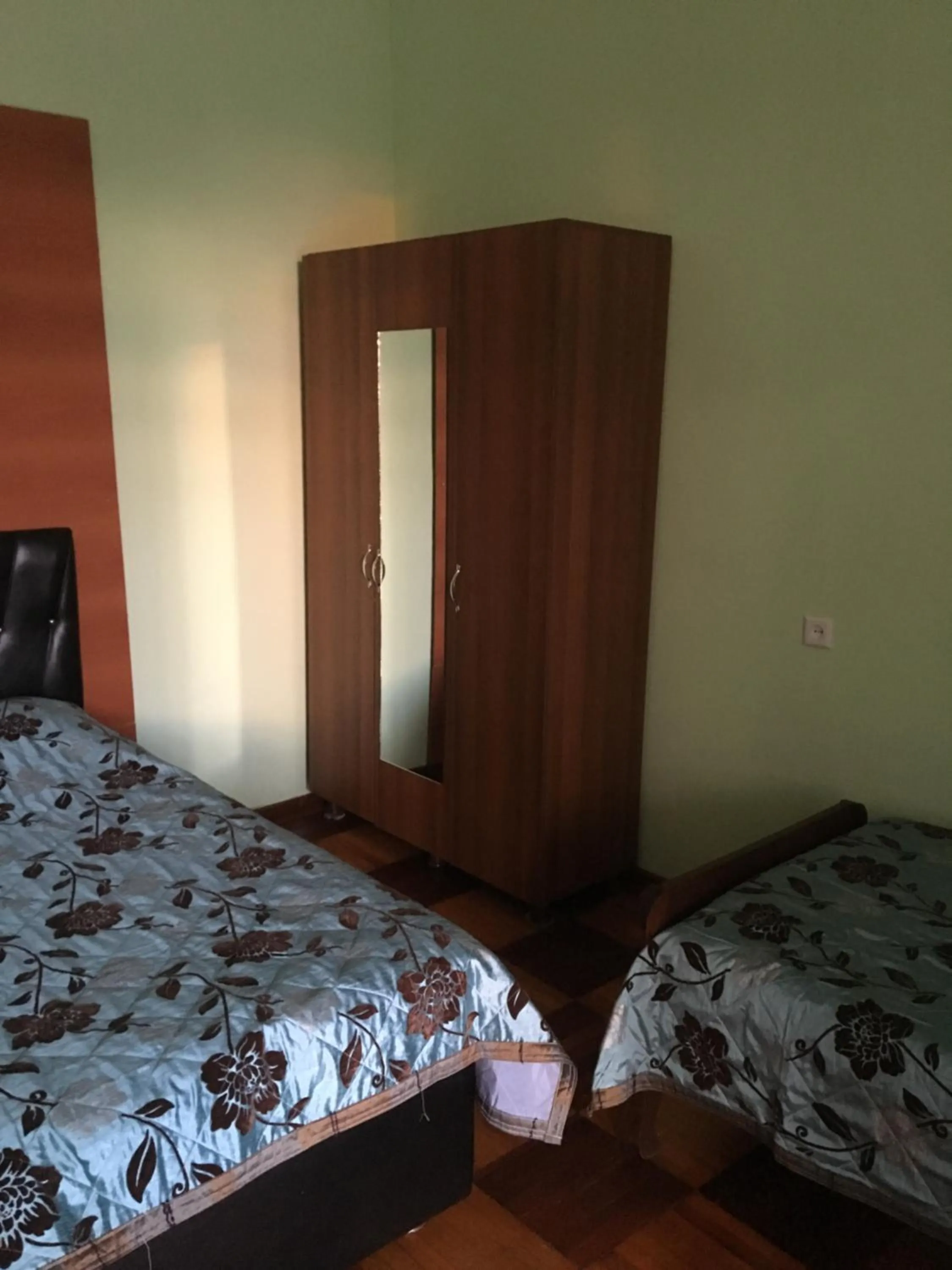 Bed in Marina kvariati