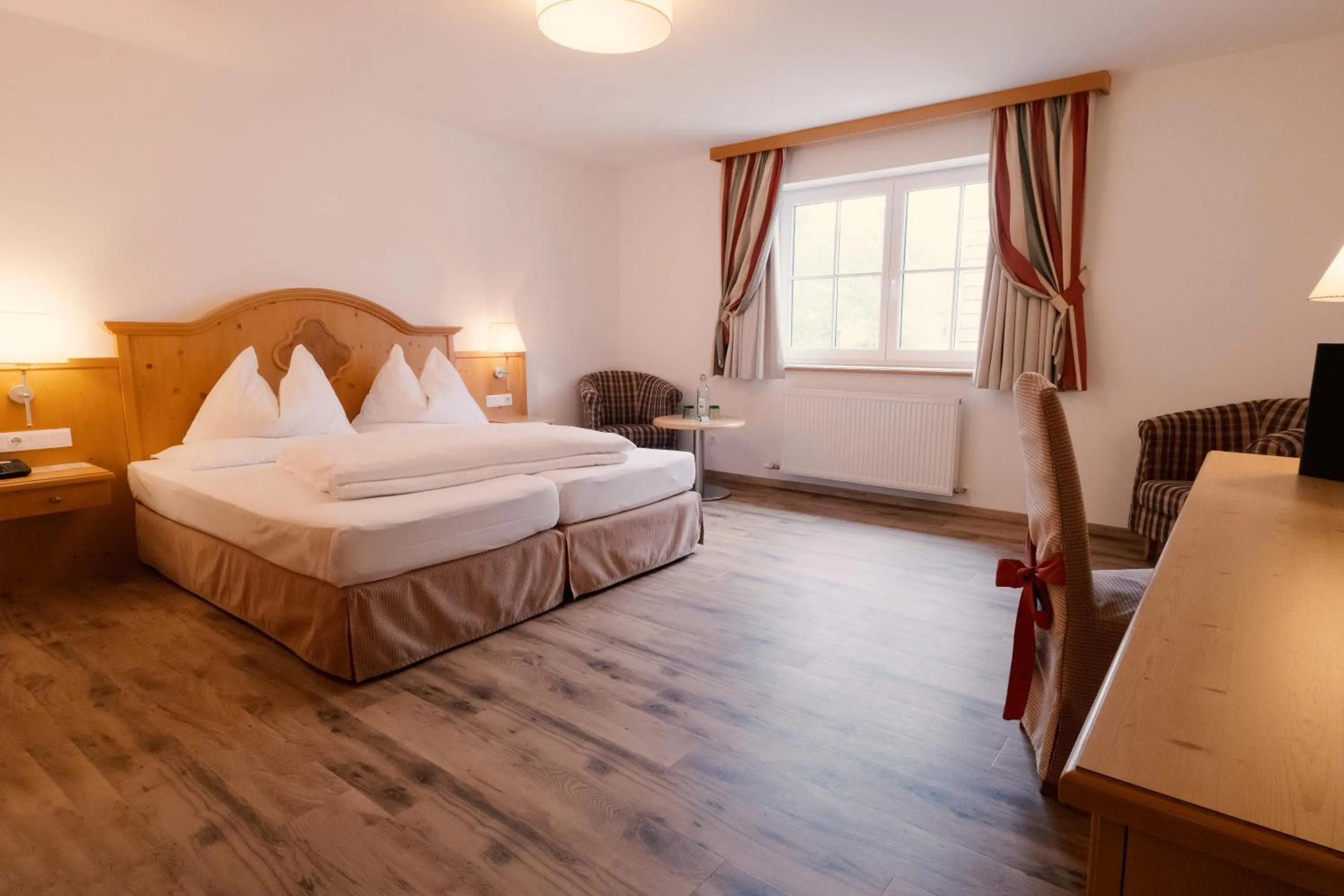 Photo of the whole room, Bed in Vogl's Nest