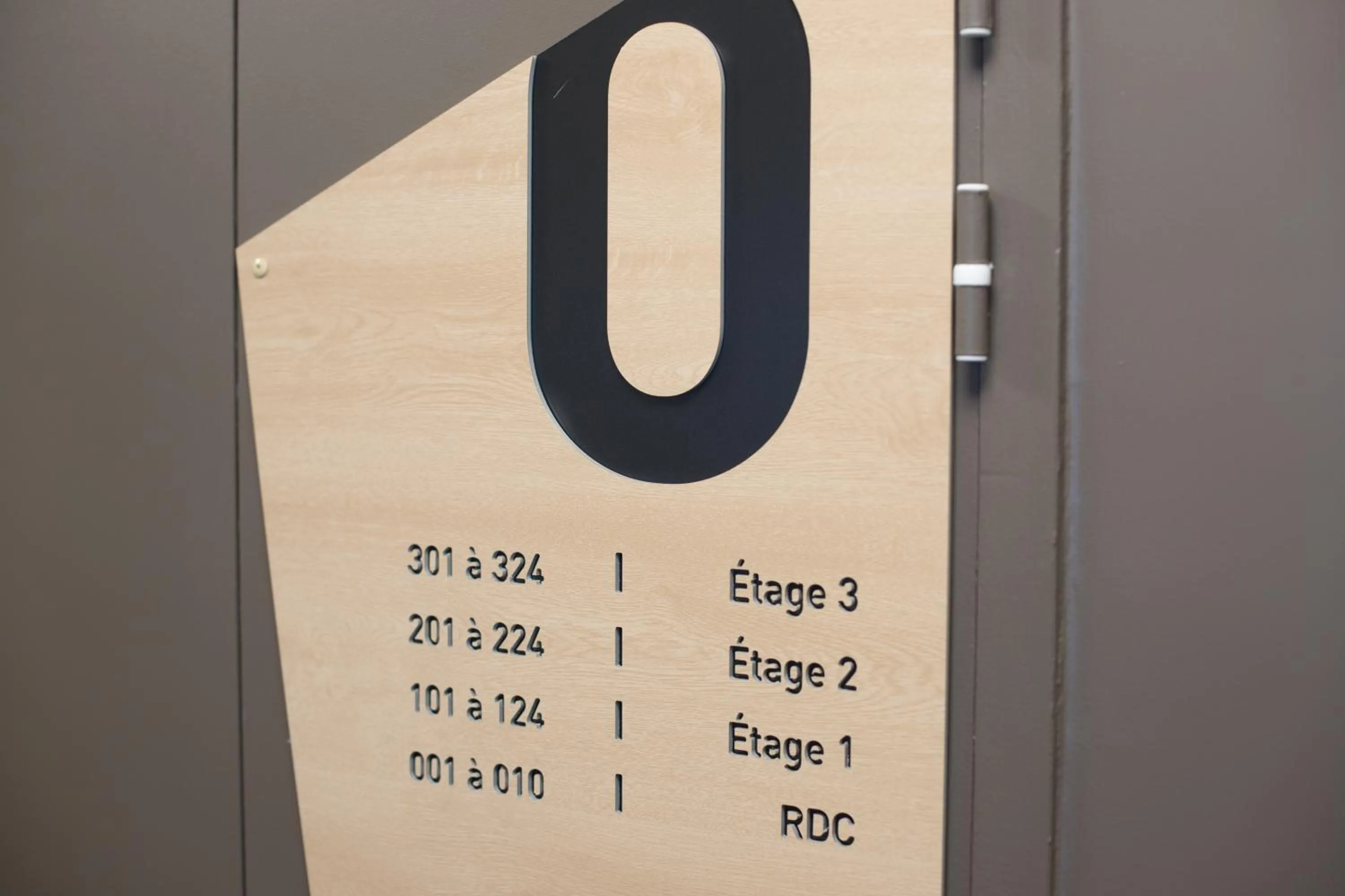 Bedroom in B&B HOTEL CHARTRES Oceane