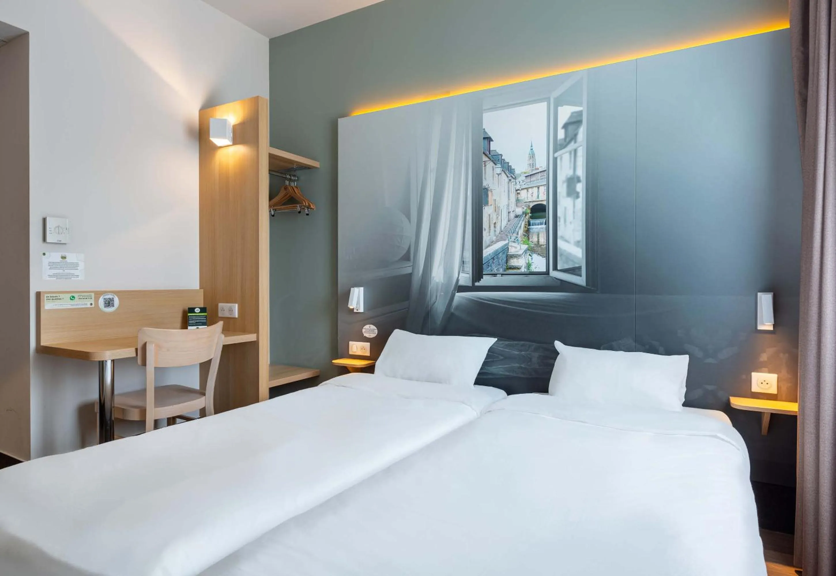 Bedroom, Bed in B&B HOTEL CHARTRES Oceane