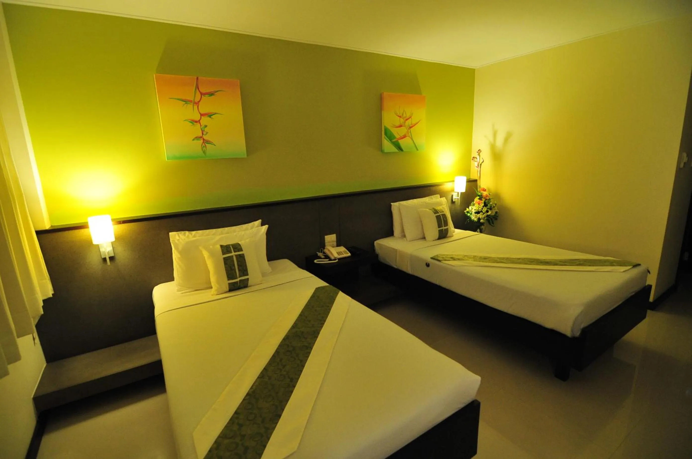 Bedroom, Bed in Navarat Heritage Hotel