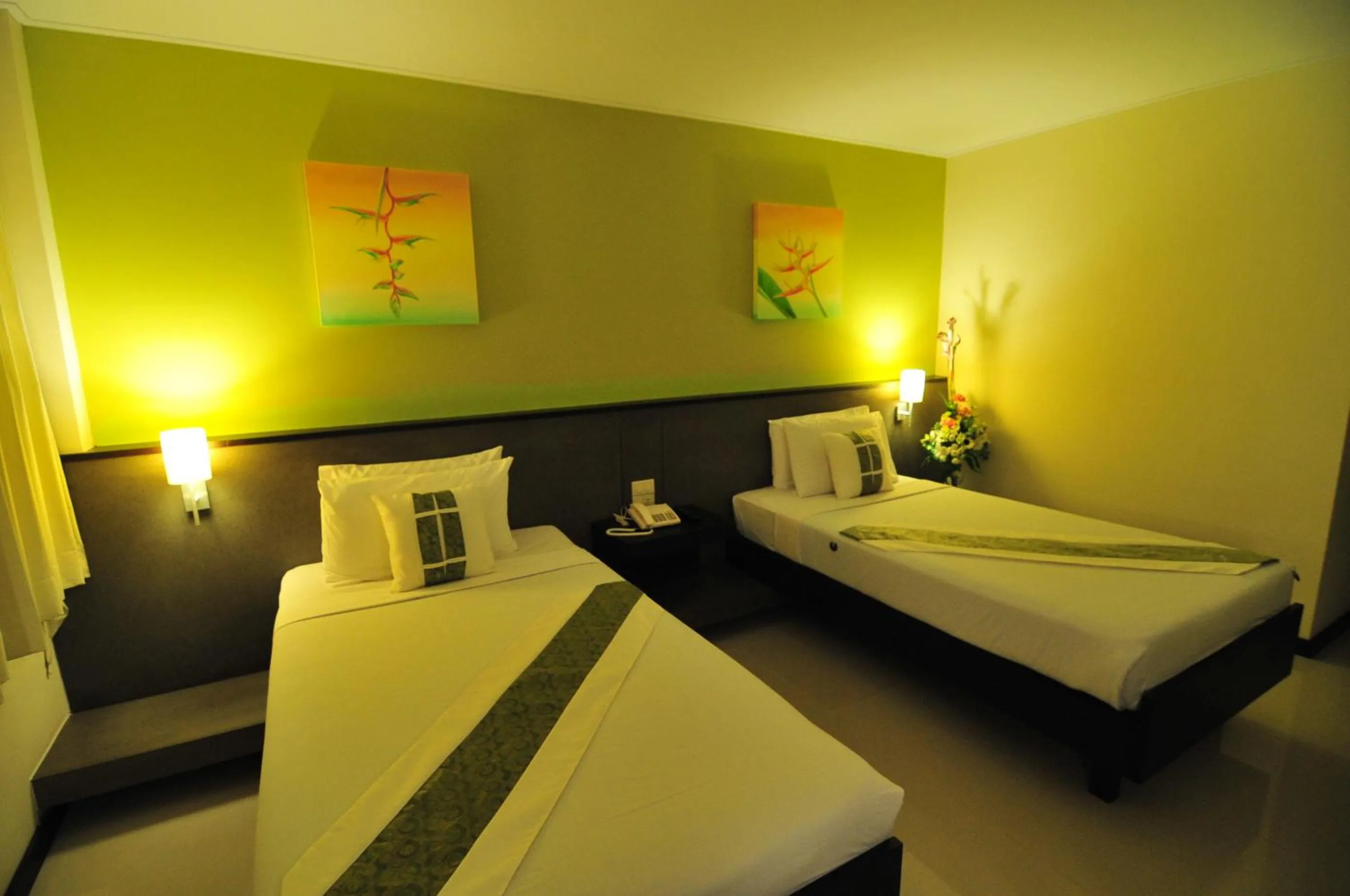 Bedroom, Bed in Navarat Heritage Hotel