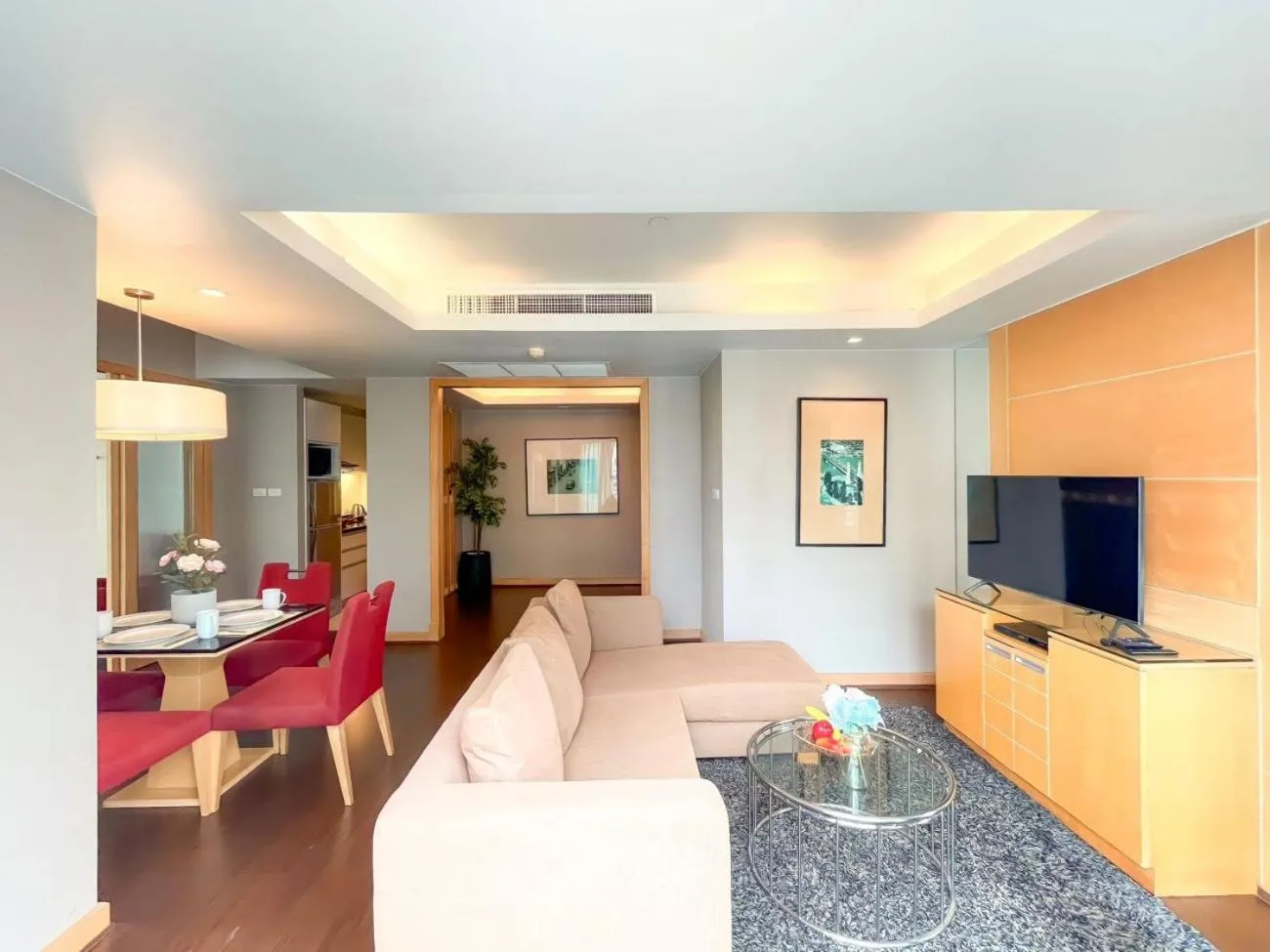 Living room in Sora Resort & Suites Sukhumvit