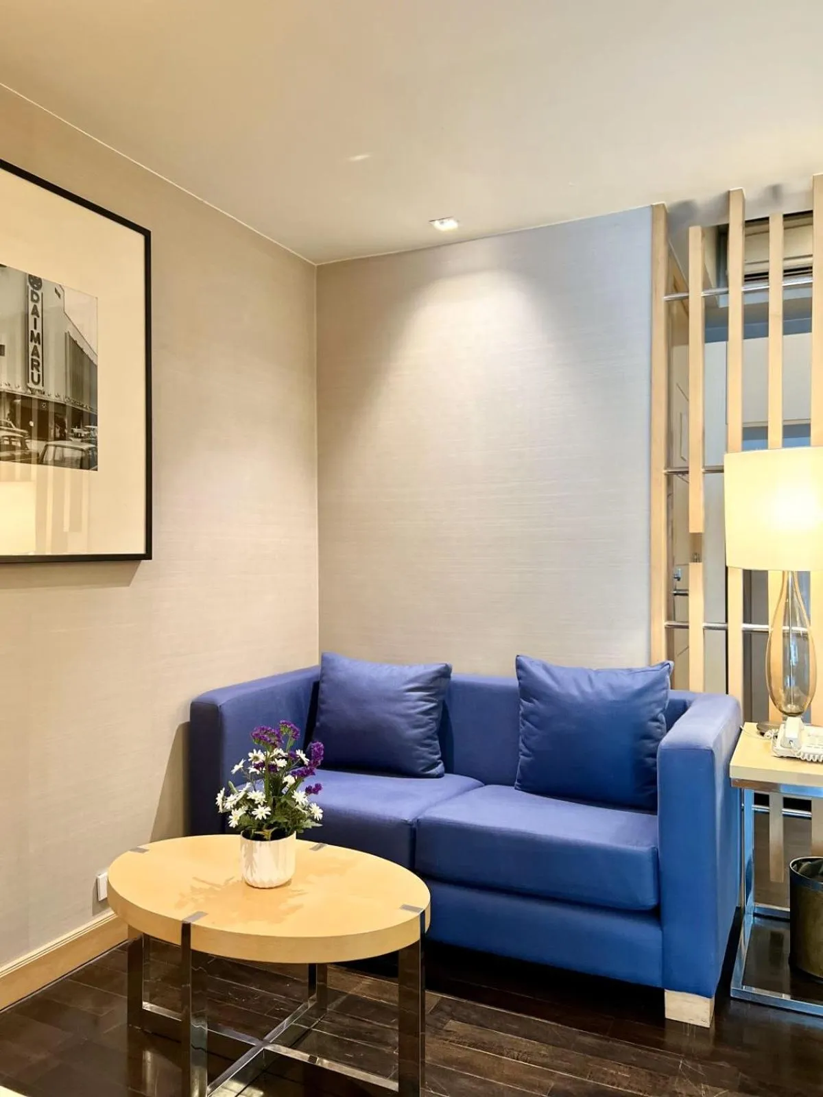 Seating area in Sora Resort & Suites Sukhumvit